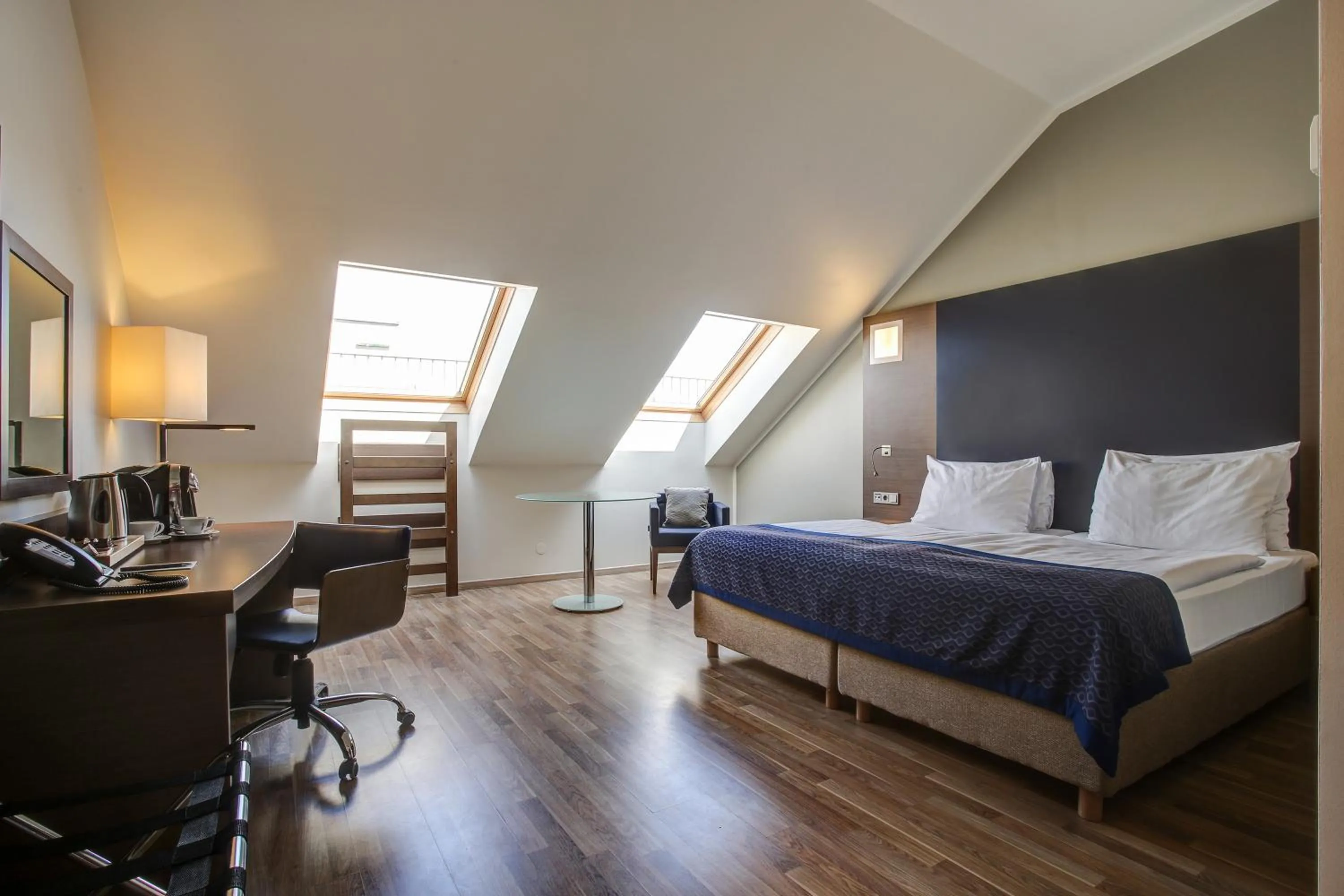 Bedroom, Bed in Hotel Orangerie