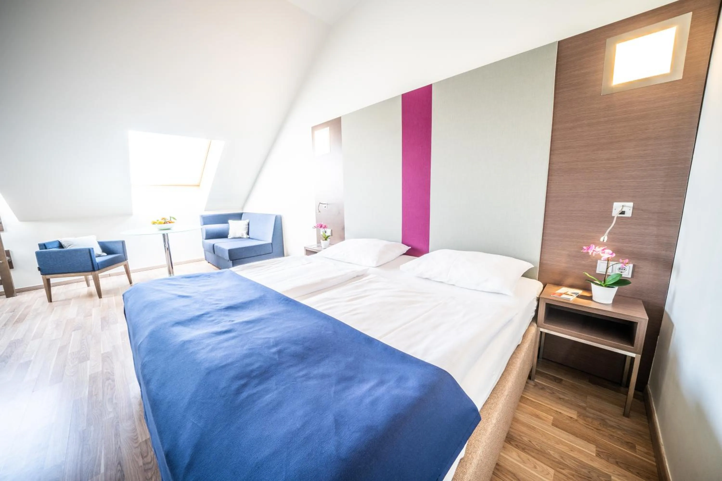 Bed in Hotel Orangerie