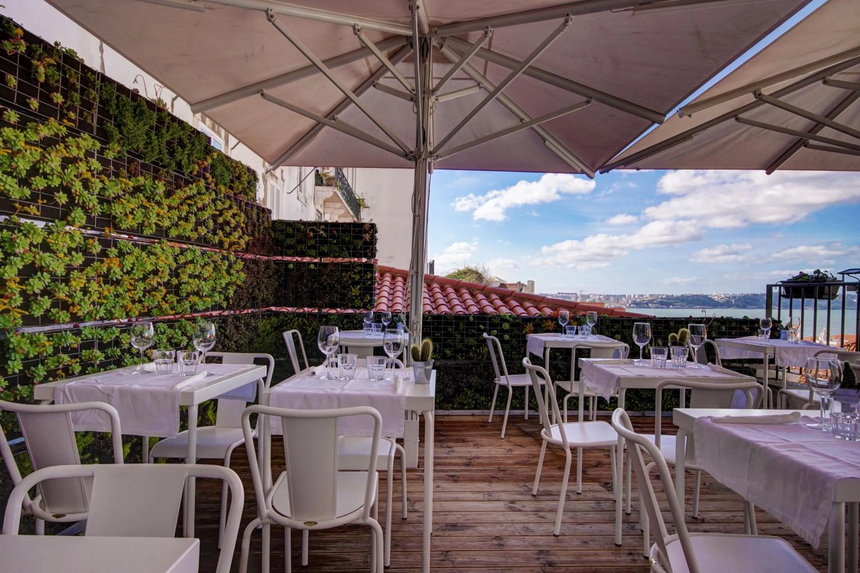 Patio in Solar Dos Mouros