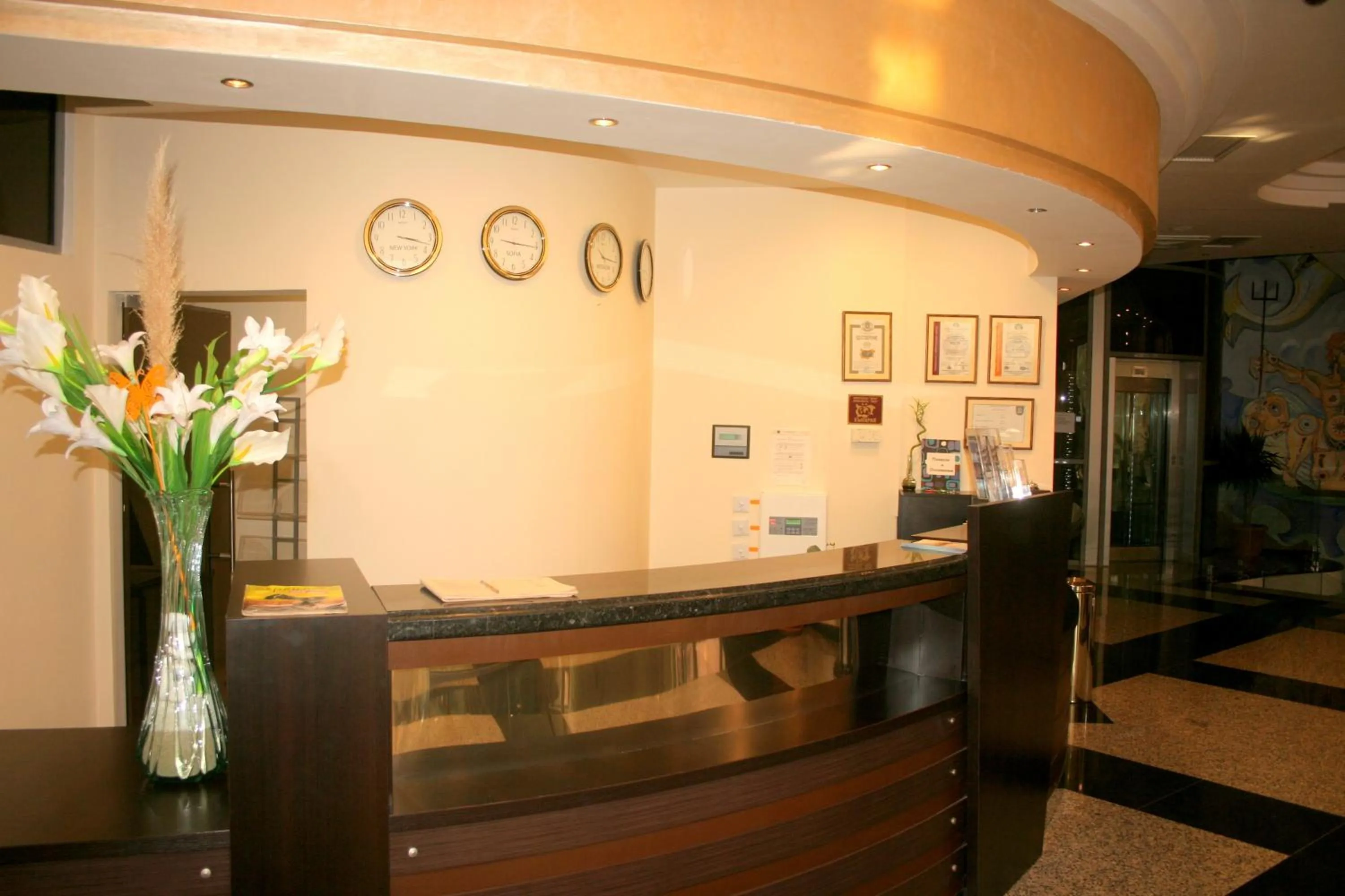 Lobby or reception in Aparthotel VRIS