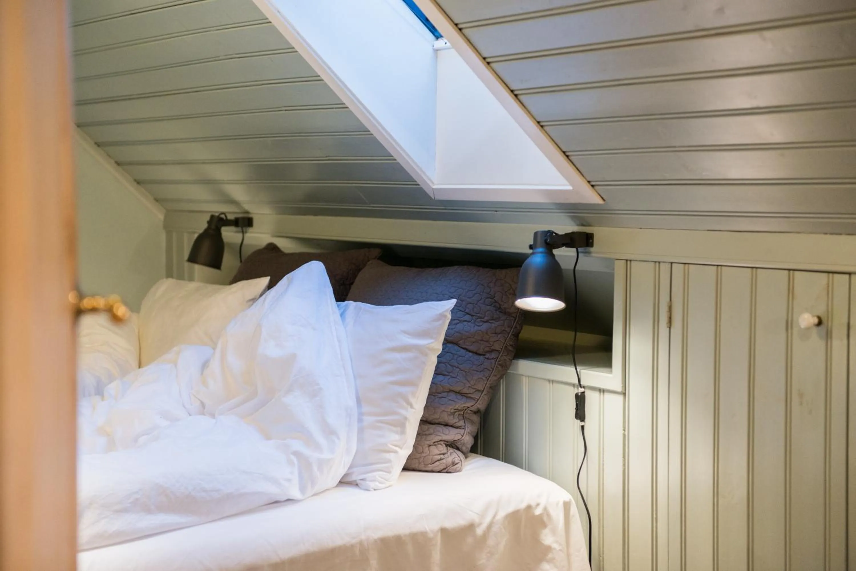 Bed in Reykjavík Treasure B&B