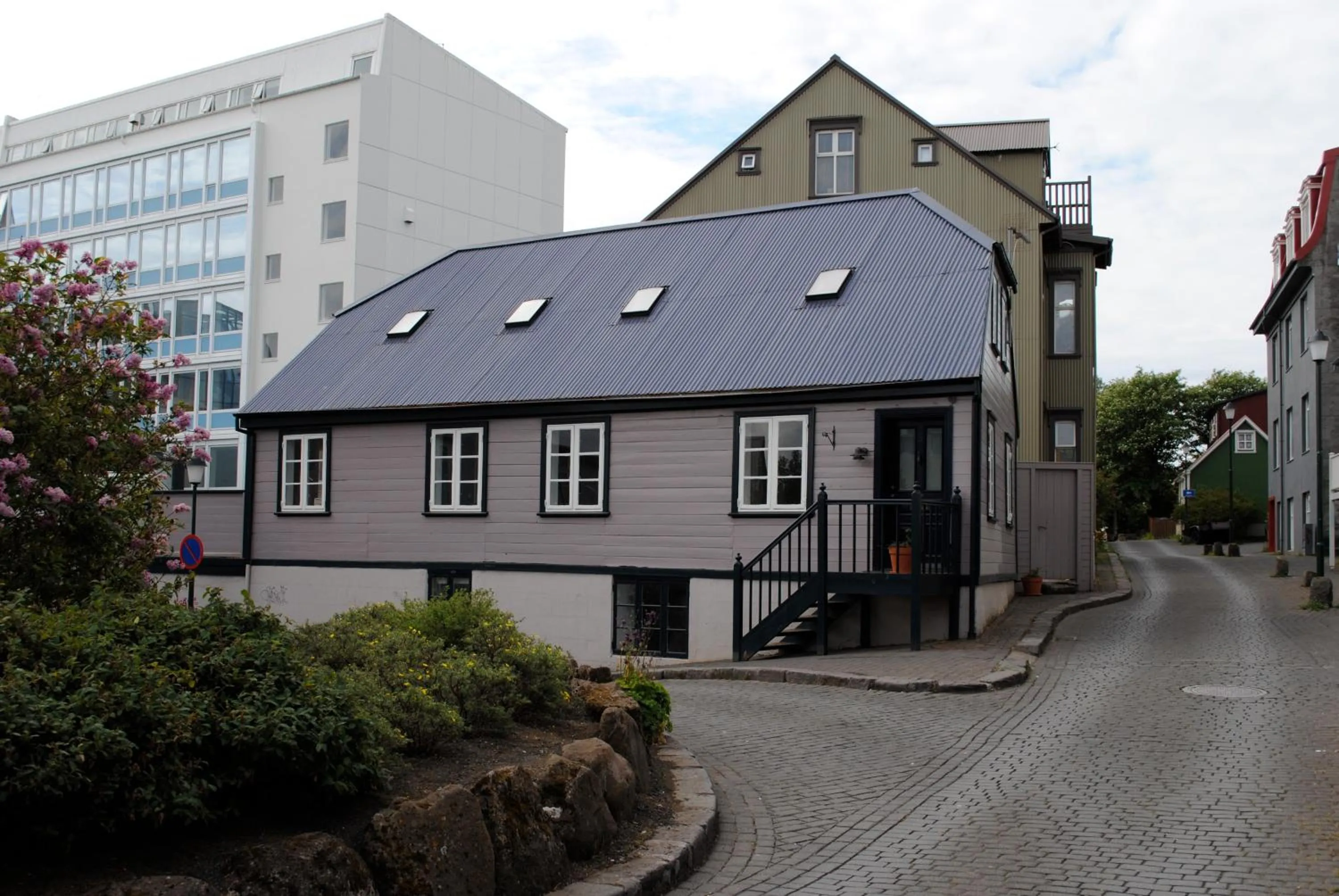 Facade/entrance in Reykjavík Treasure B&B
