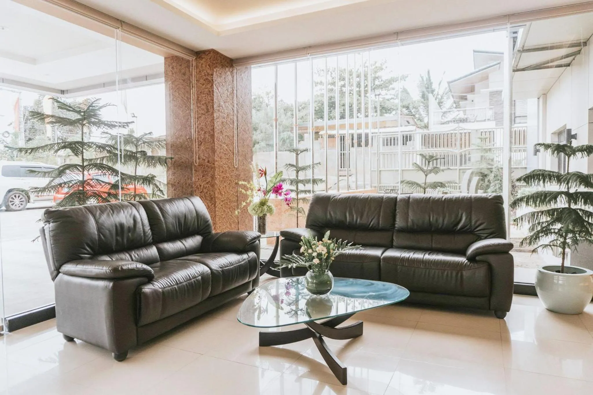 Panorama Summit Hotel