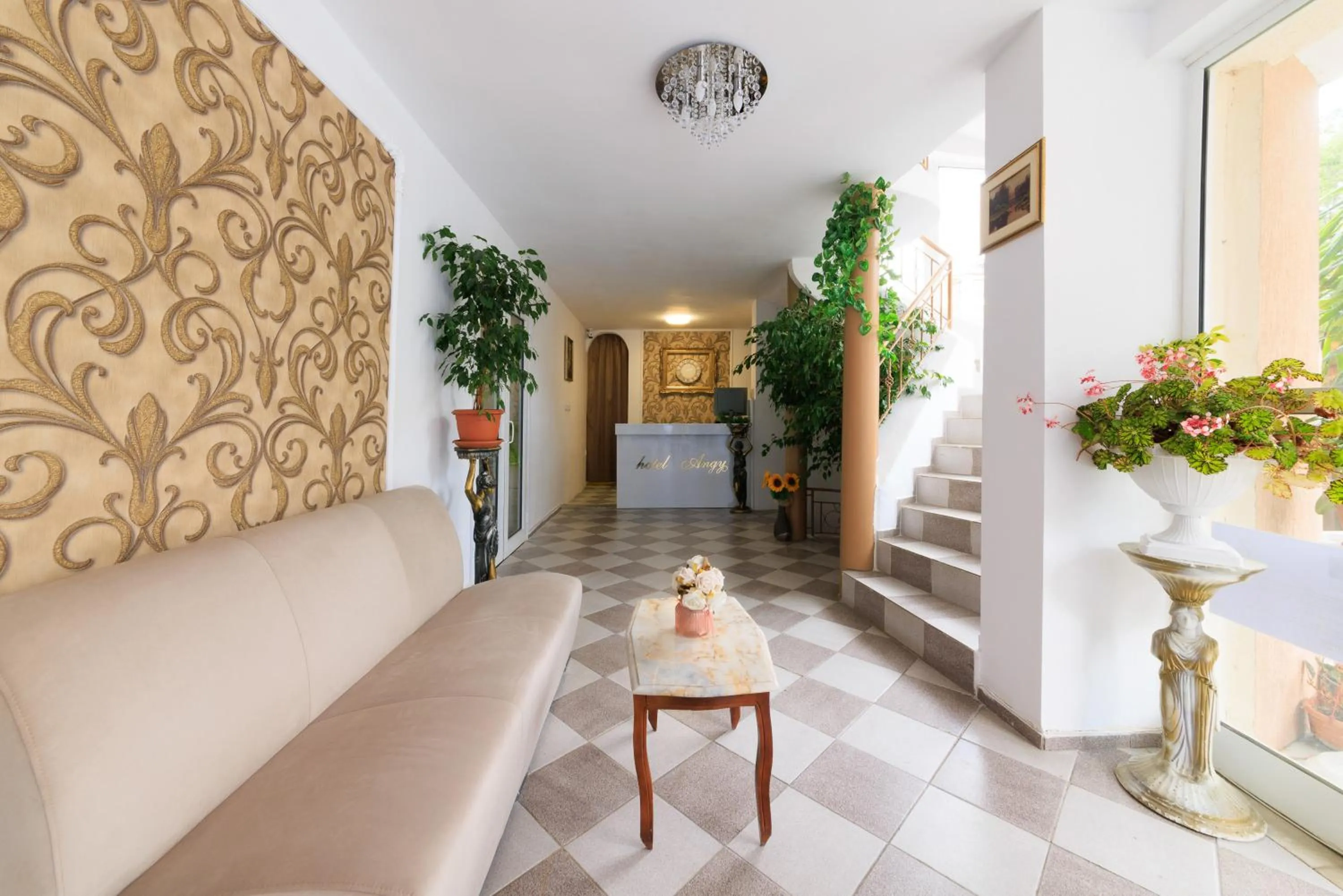 Lobby or reception in Hotel Angy