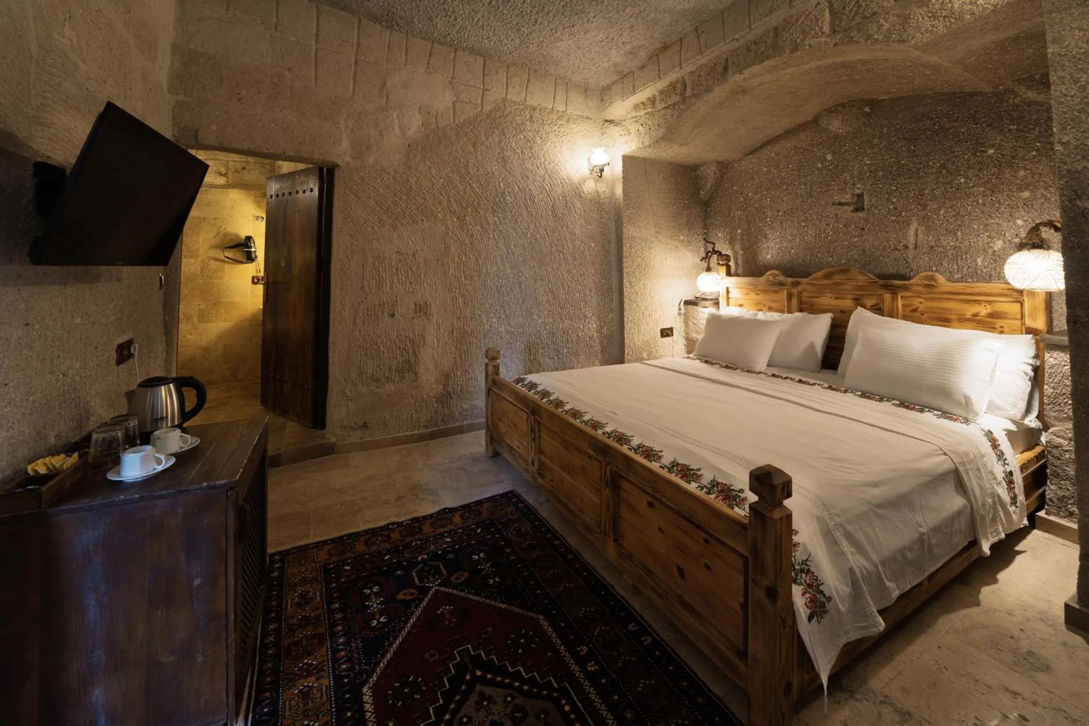 Bed in Grand Cave Suites