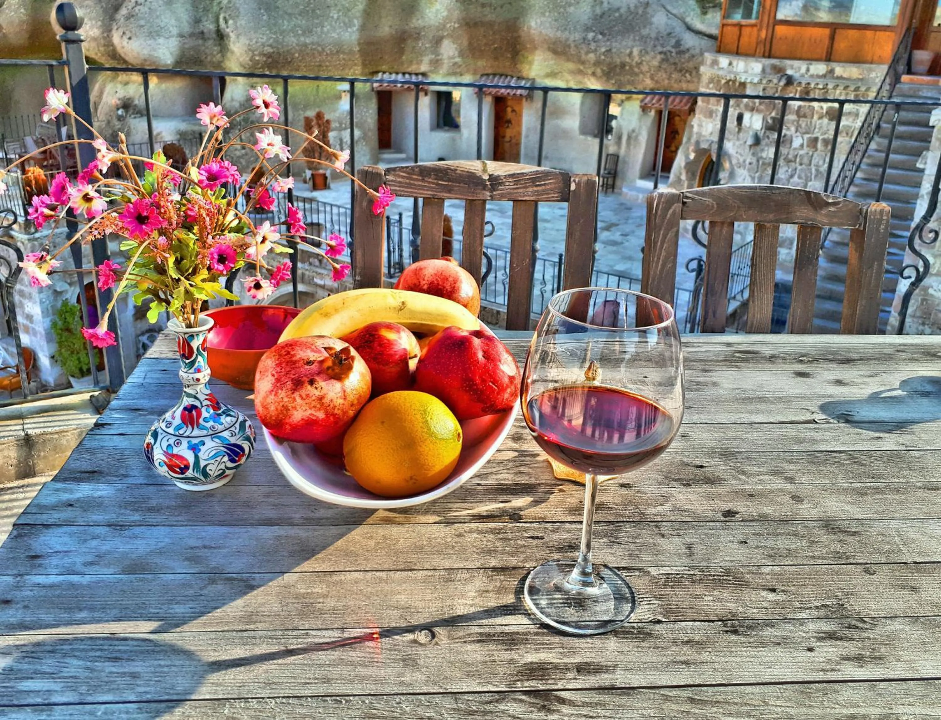 Patio in Grand Cave Suites