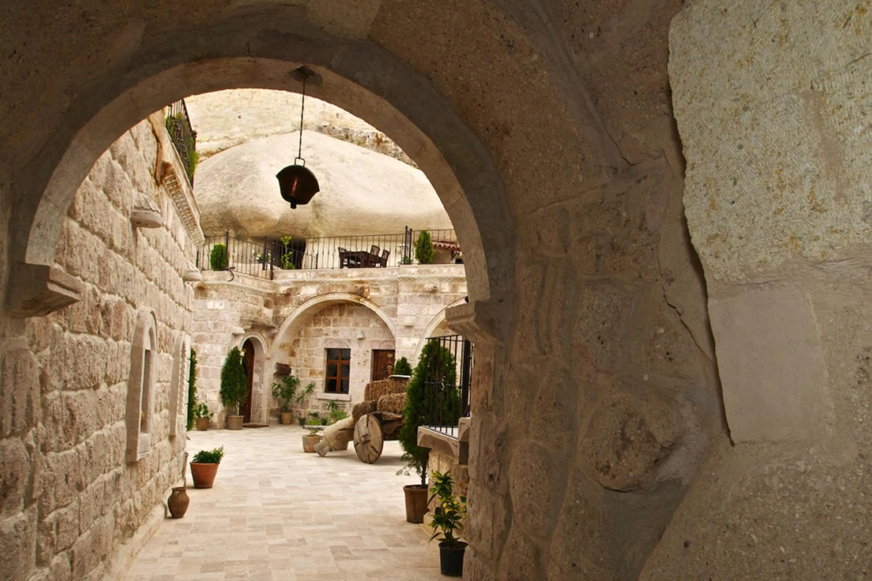 Facade/entrance in Grand Cave Suites