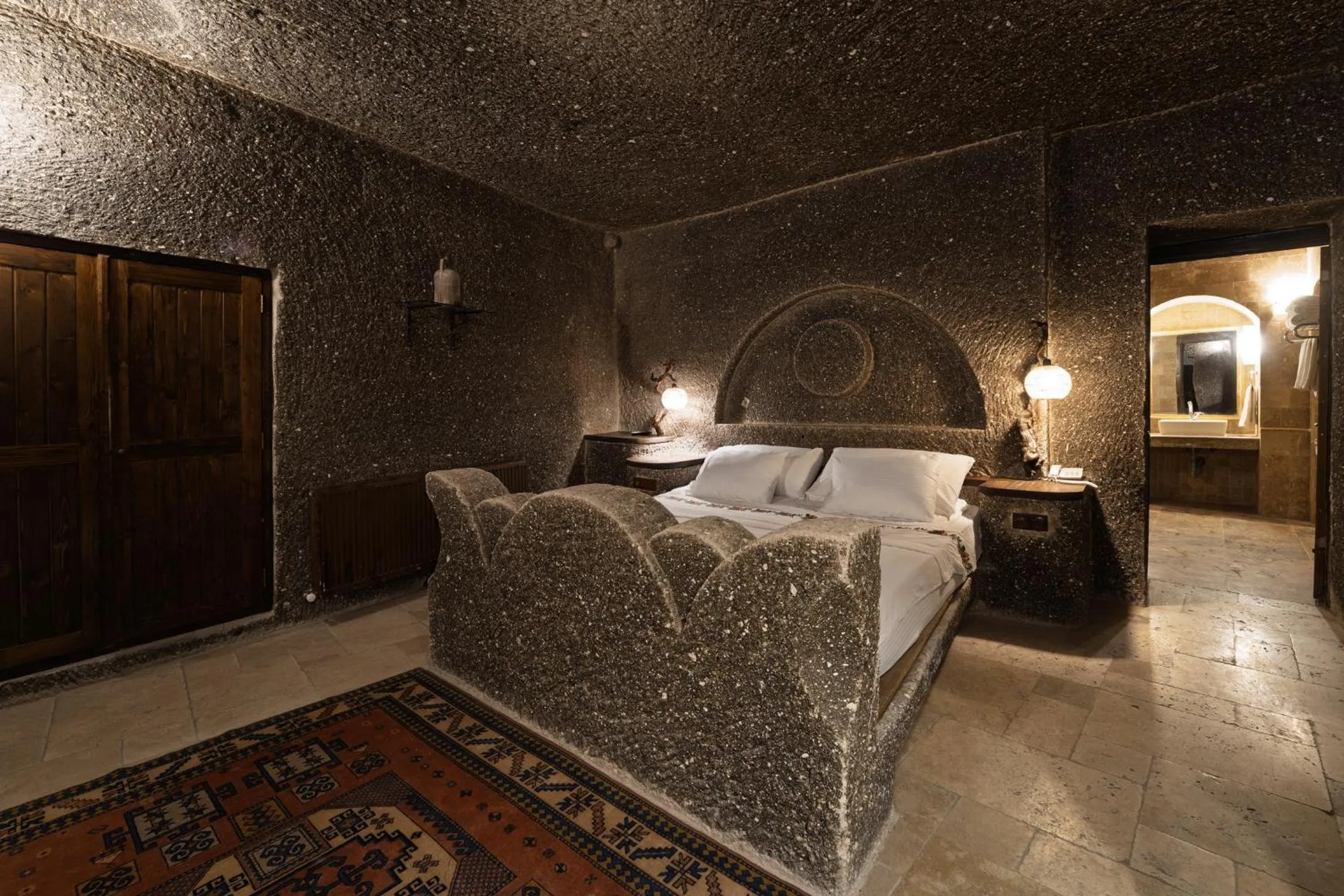 Bed in Grand Cave Suites