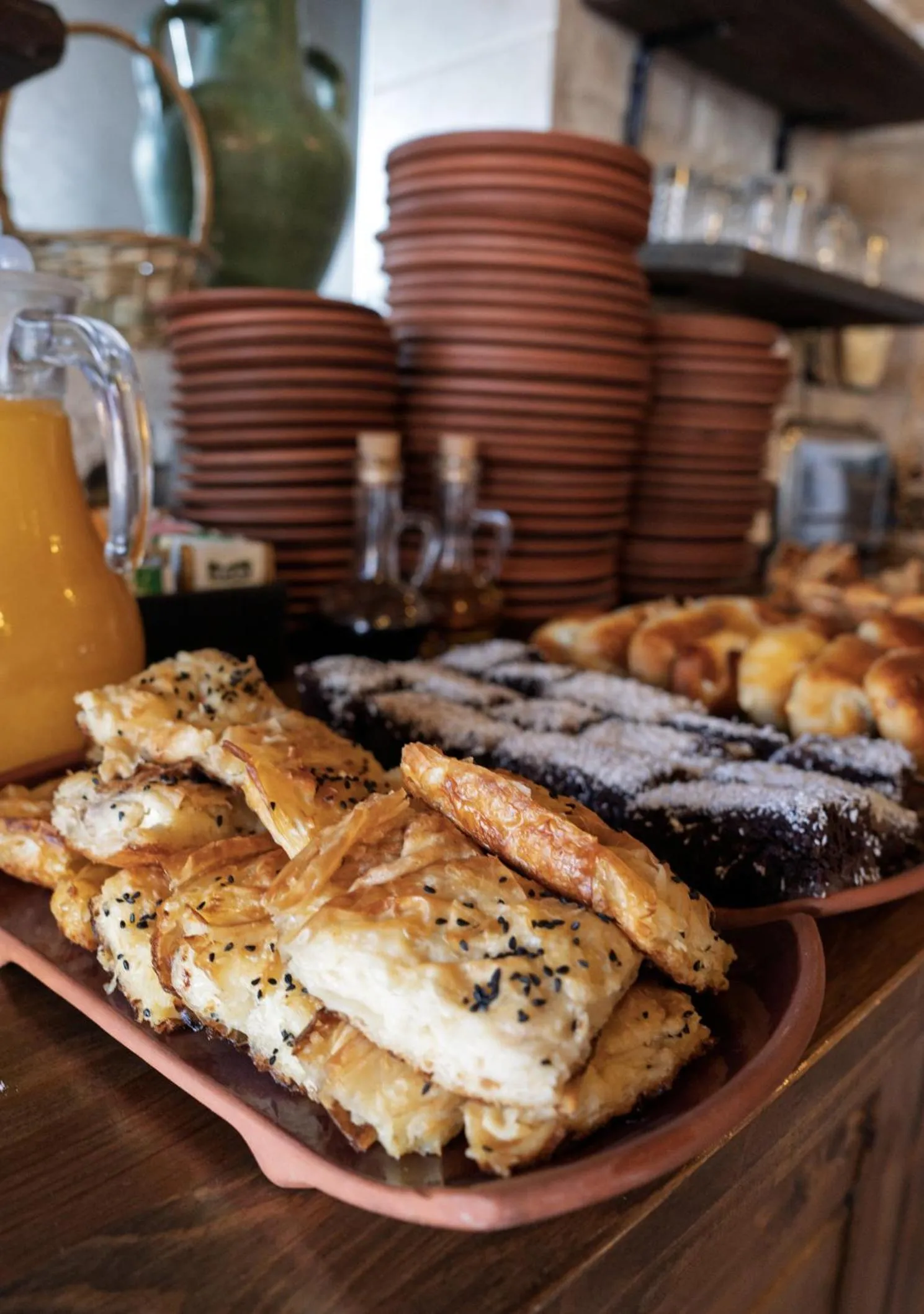 Breakfast in Grand Cave Suites