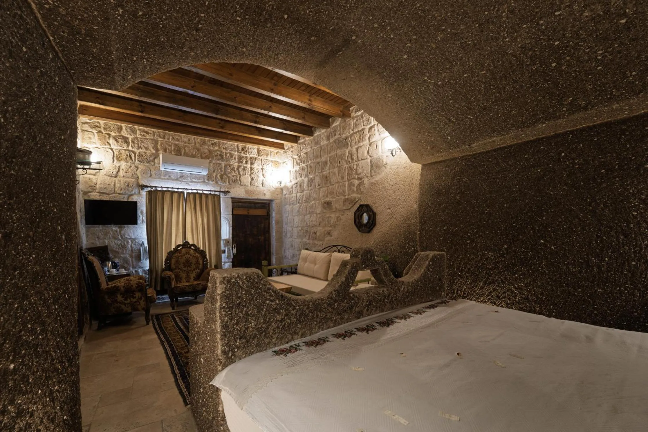 Bed in Grand Cave Suites