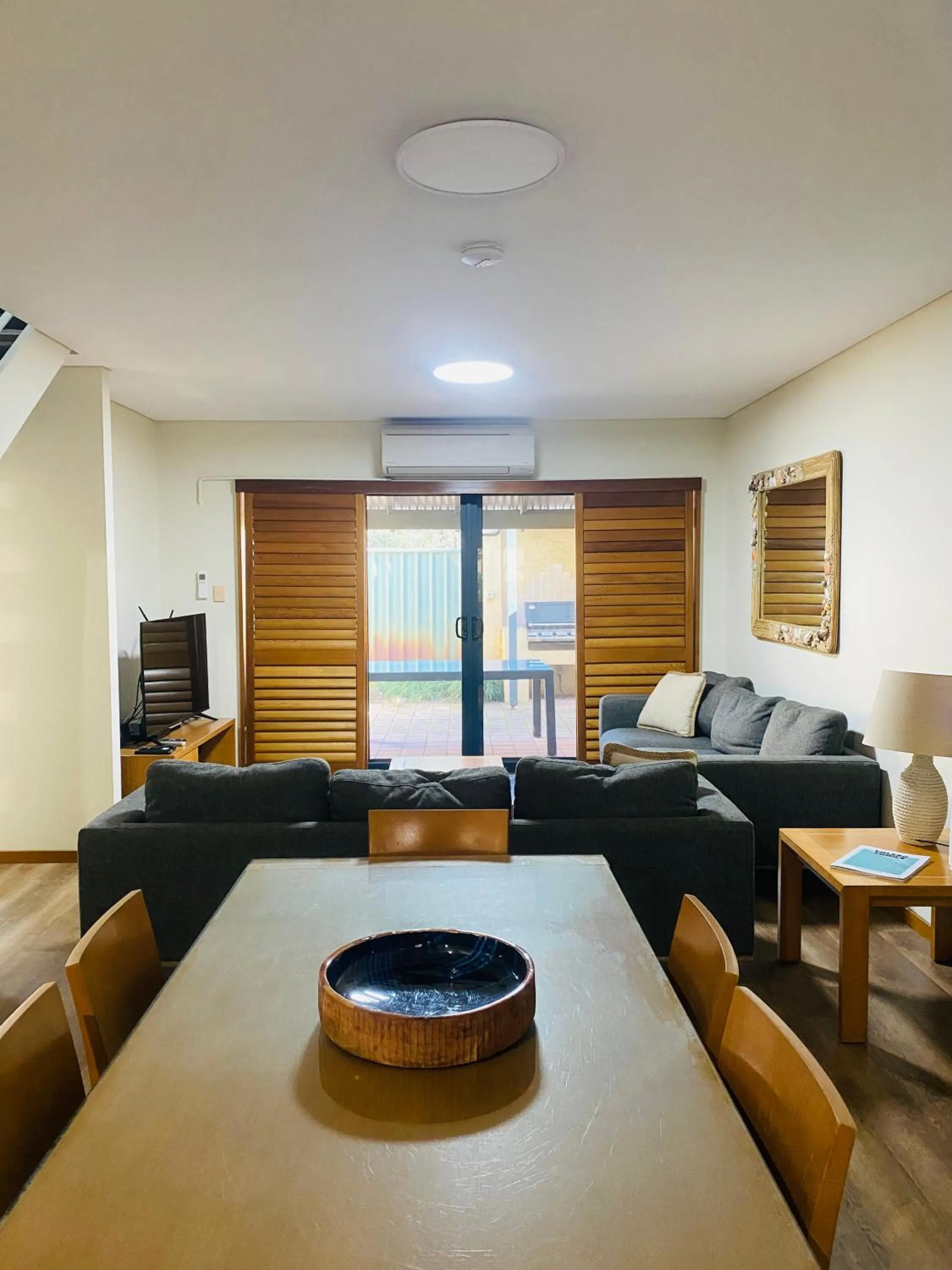 Dining area in Presidential Bungalow