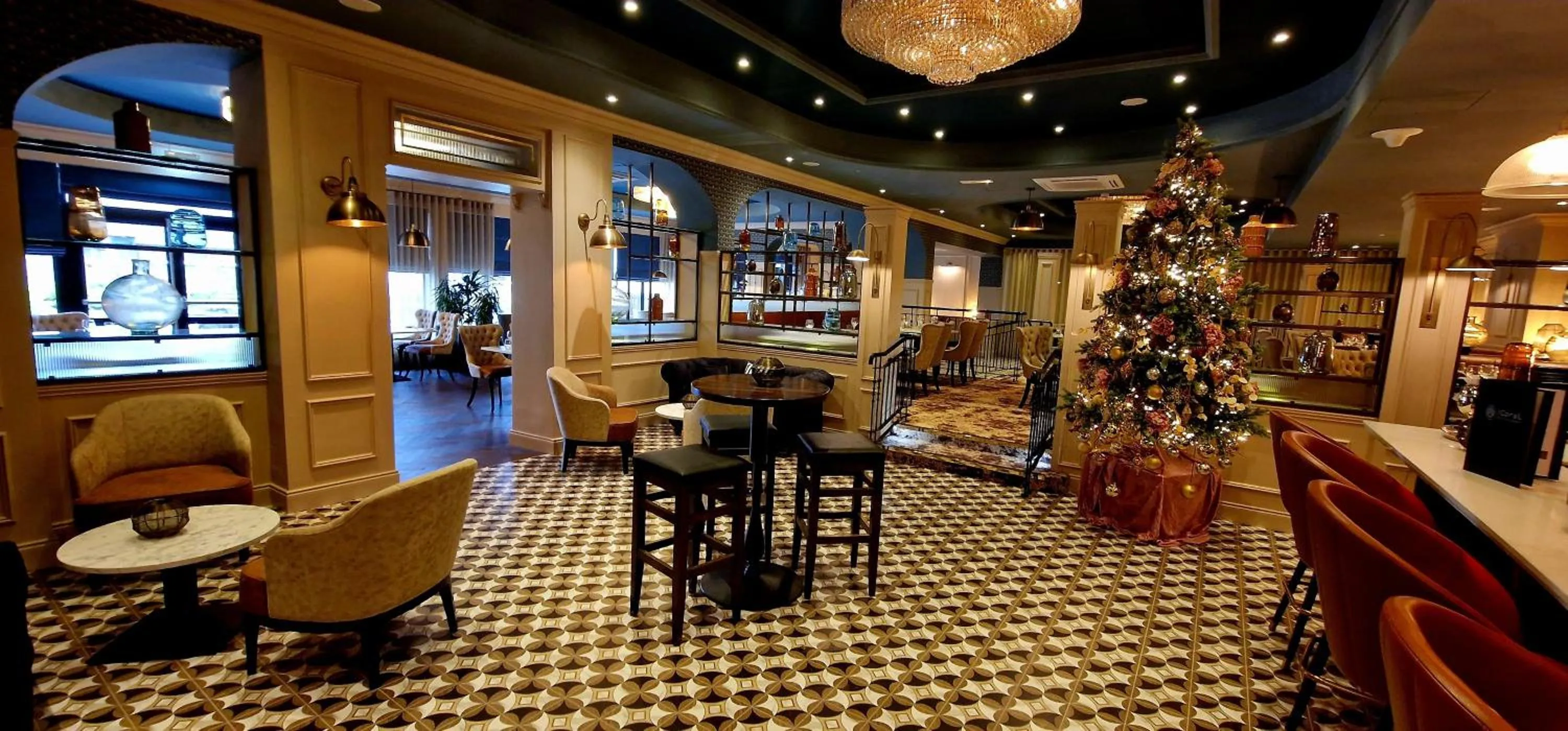 Restaurant/places to eat in Diamond Coast Hotel