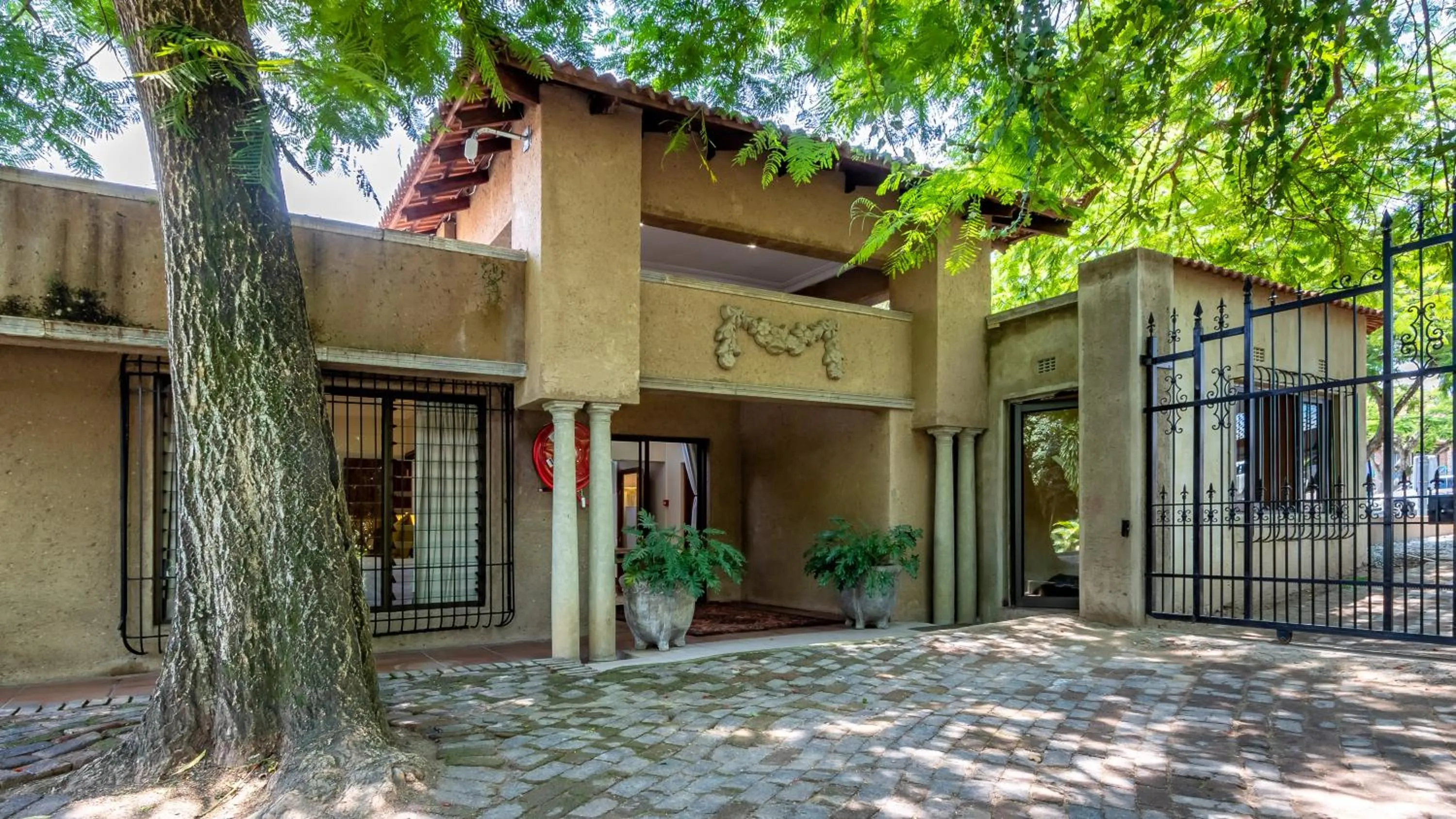 View (from property/room) in Christies at 32 on Russell