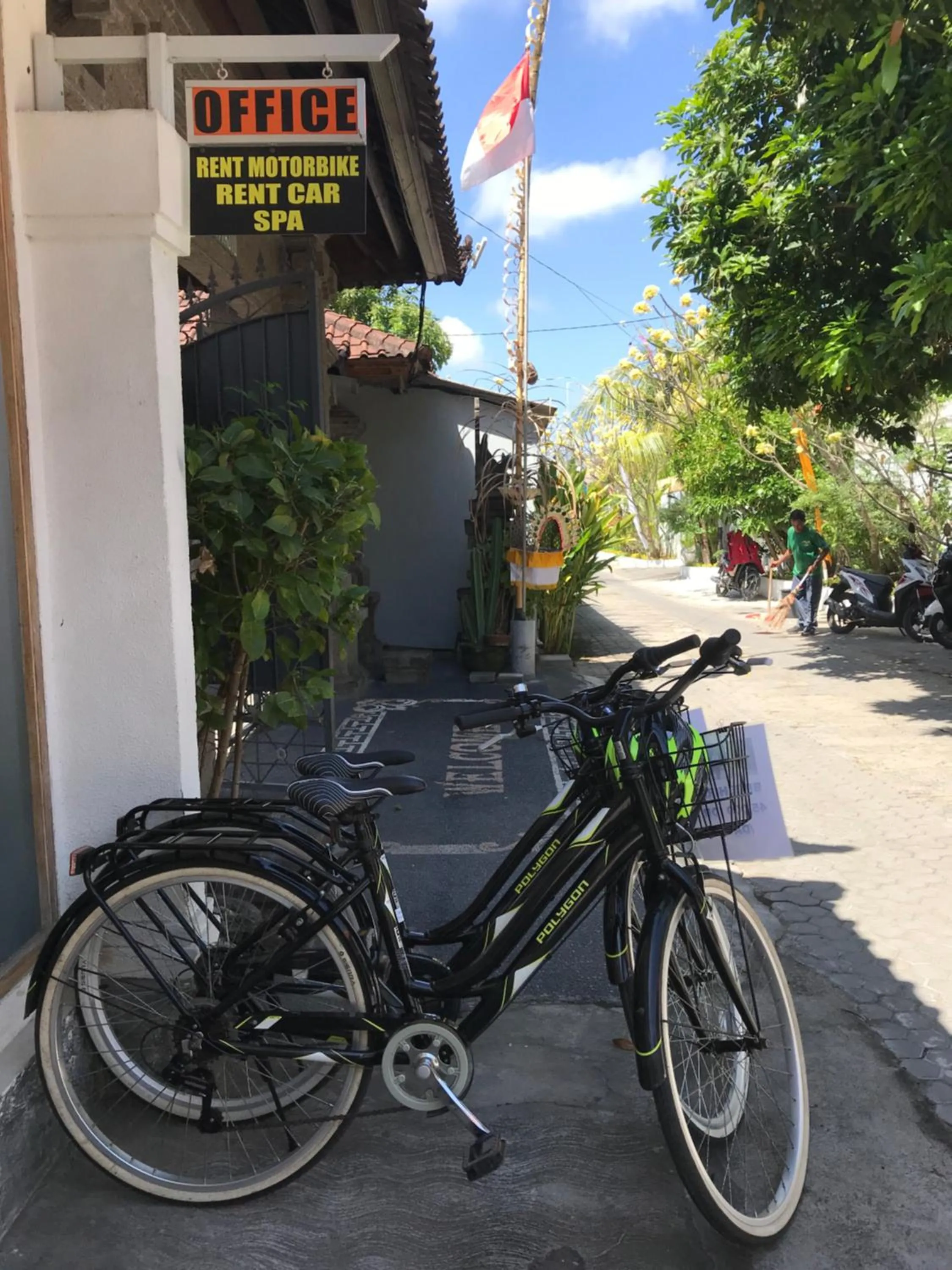 Cycling in The Catur Villa Seminyak