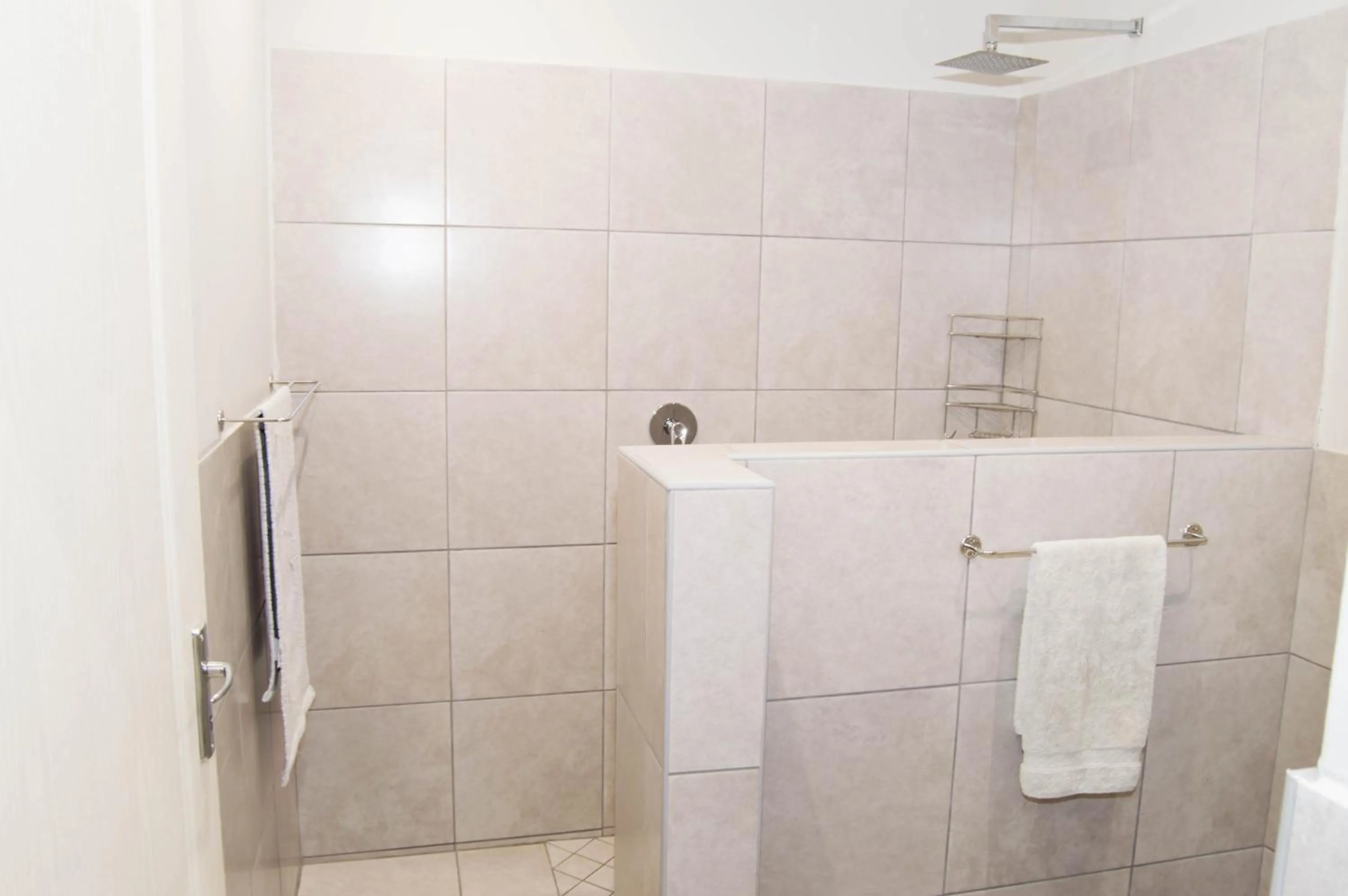 Bathroom in 870 on Riverview Drive