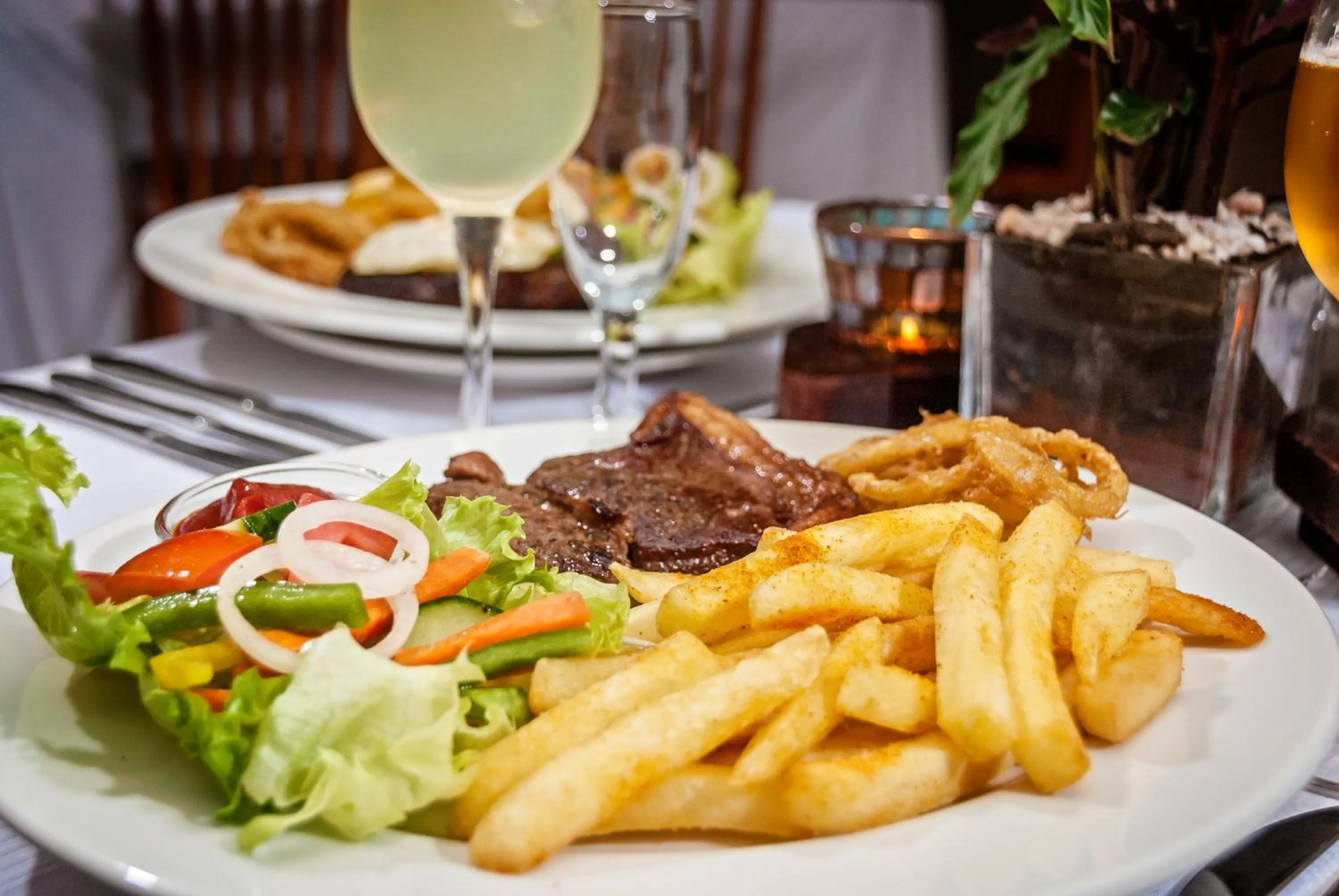 Food and drinks in Nolangeni Hotel