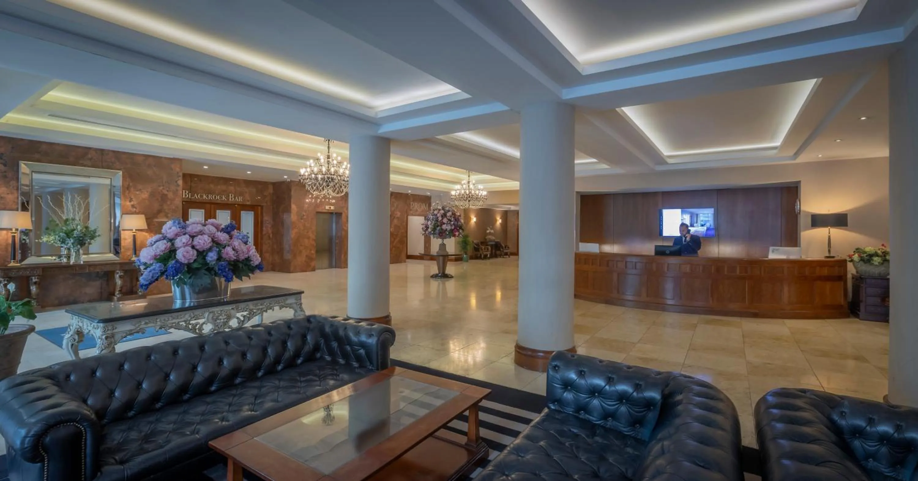 Lobby or reception in Salthill Hotel