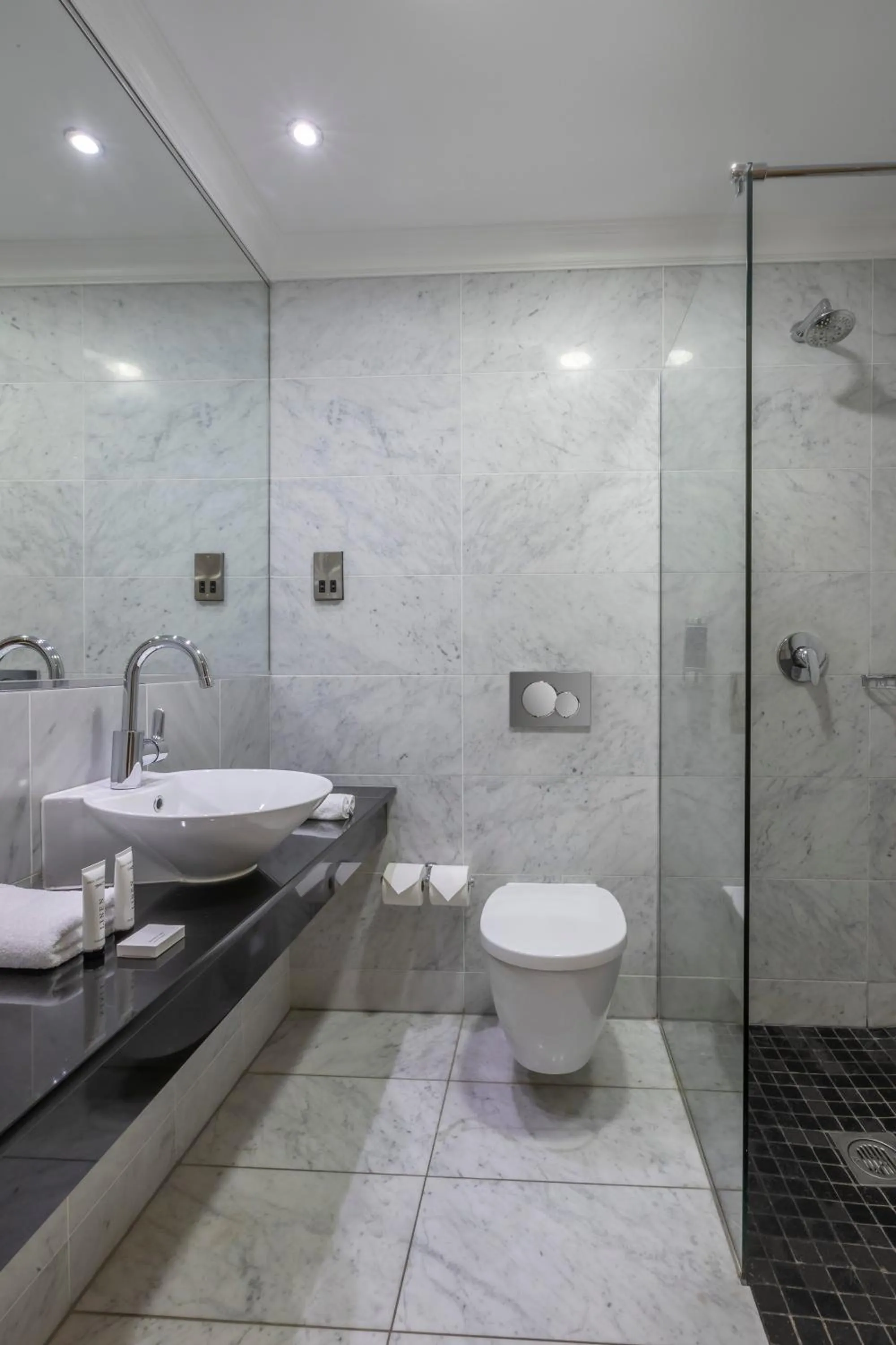 Bathroom in Salthill Hotel