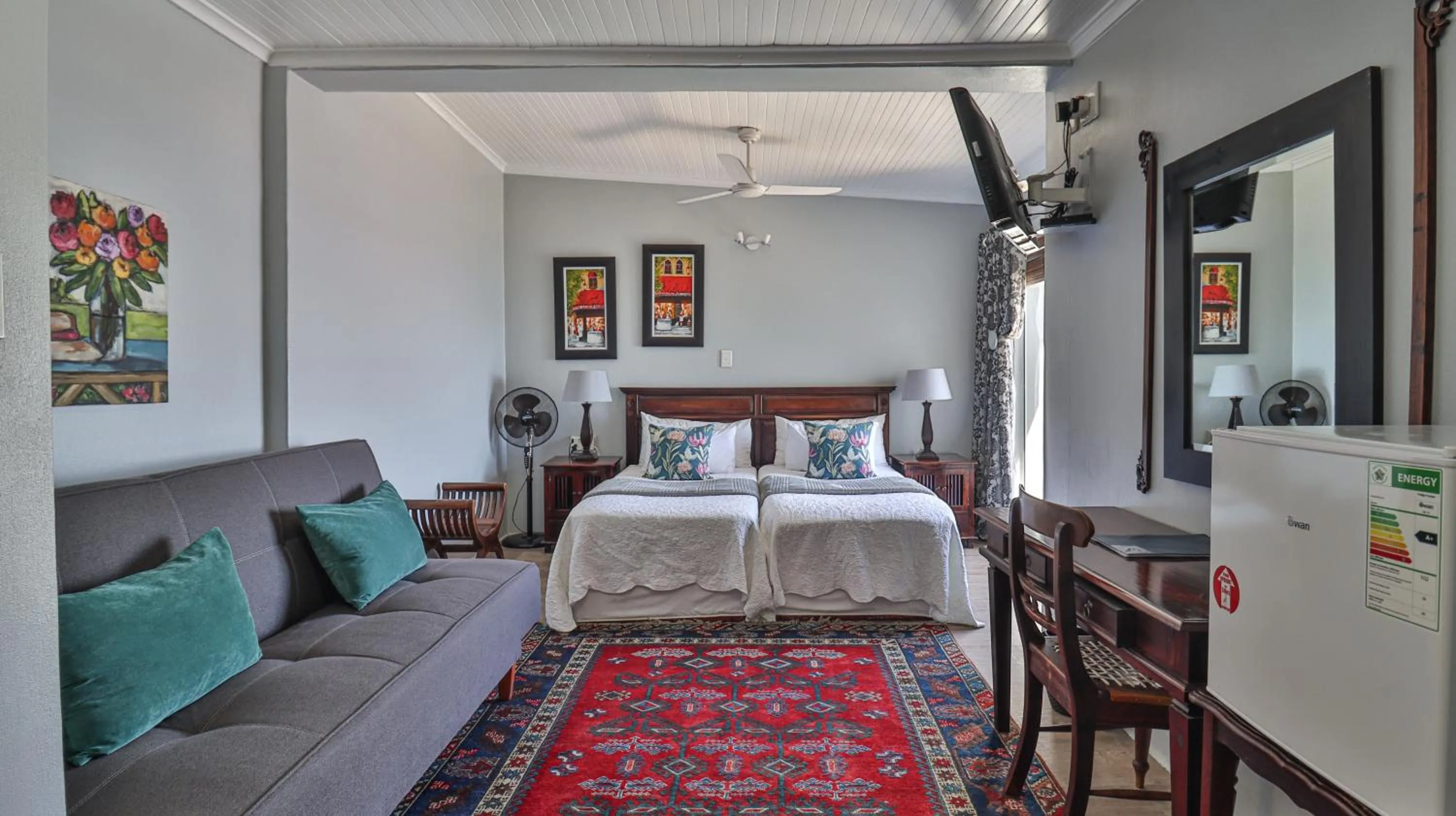 3ColoursBlue Guest House