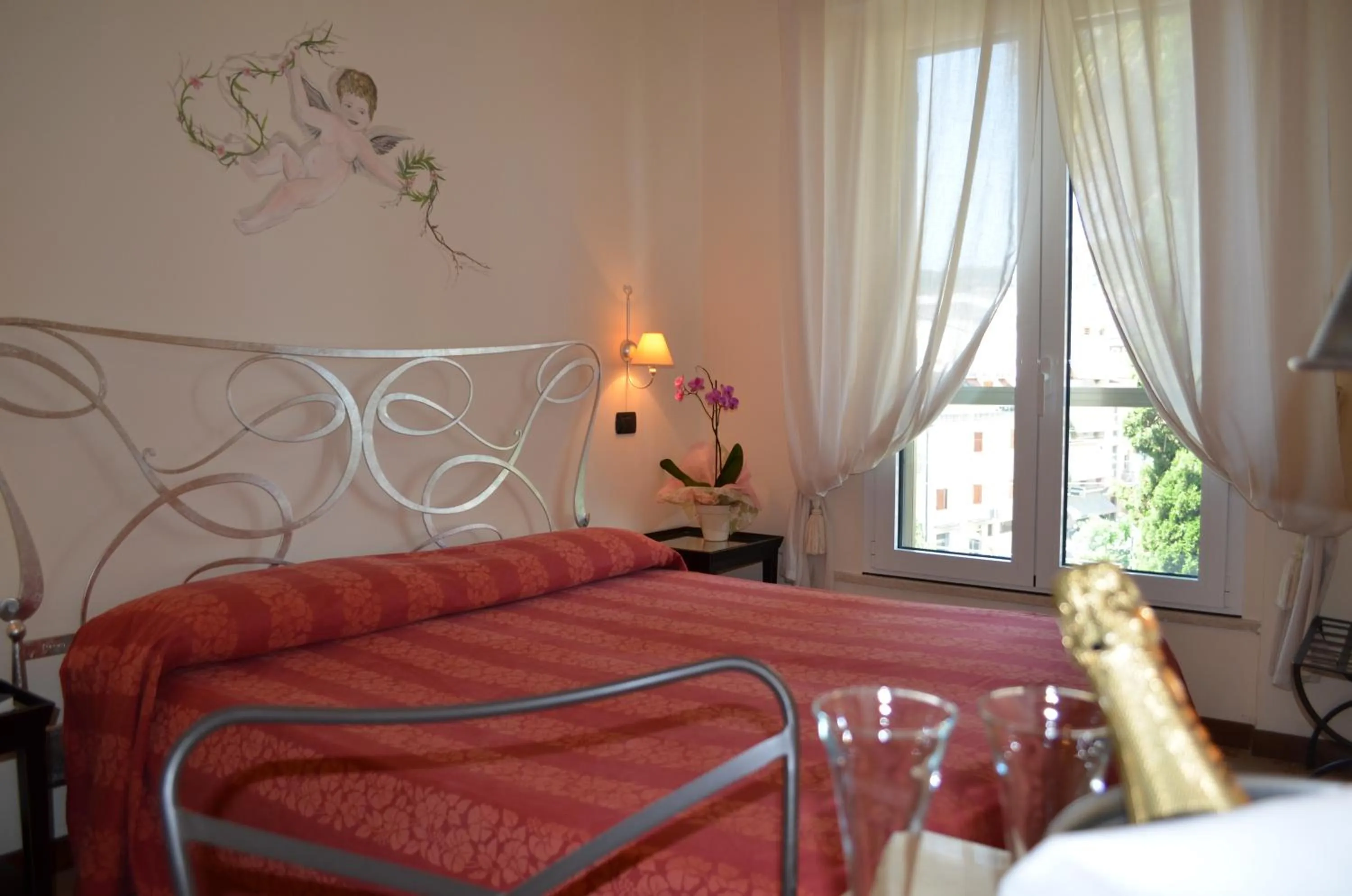 Bedroom, Bed in Family Hotel Relax