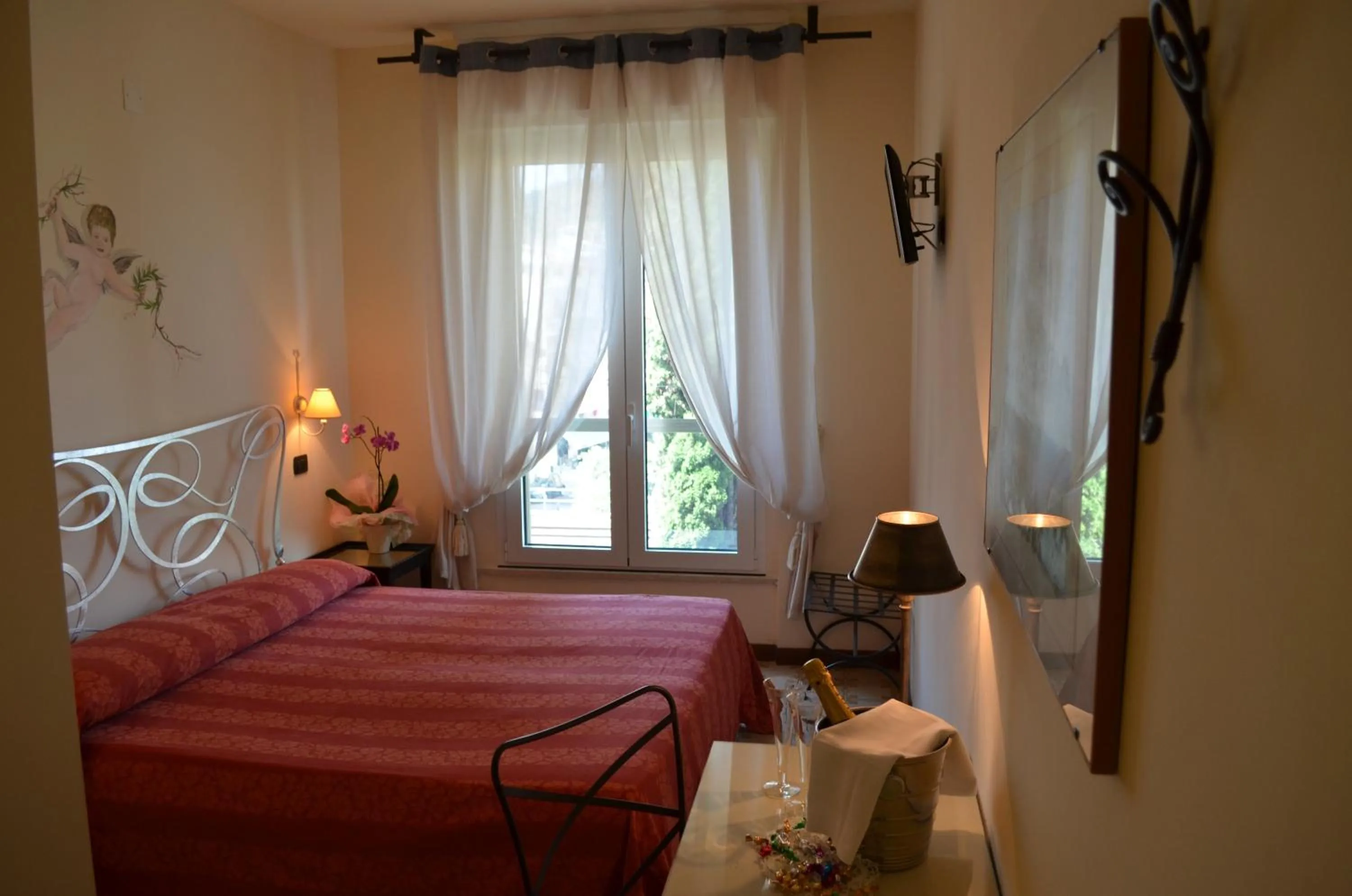 Bedroom, Bed in Family Hotel Relax