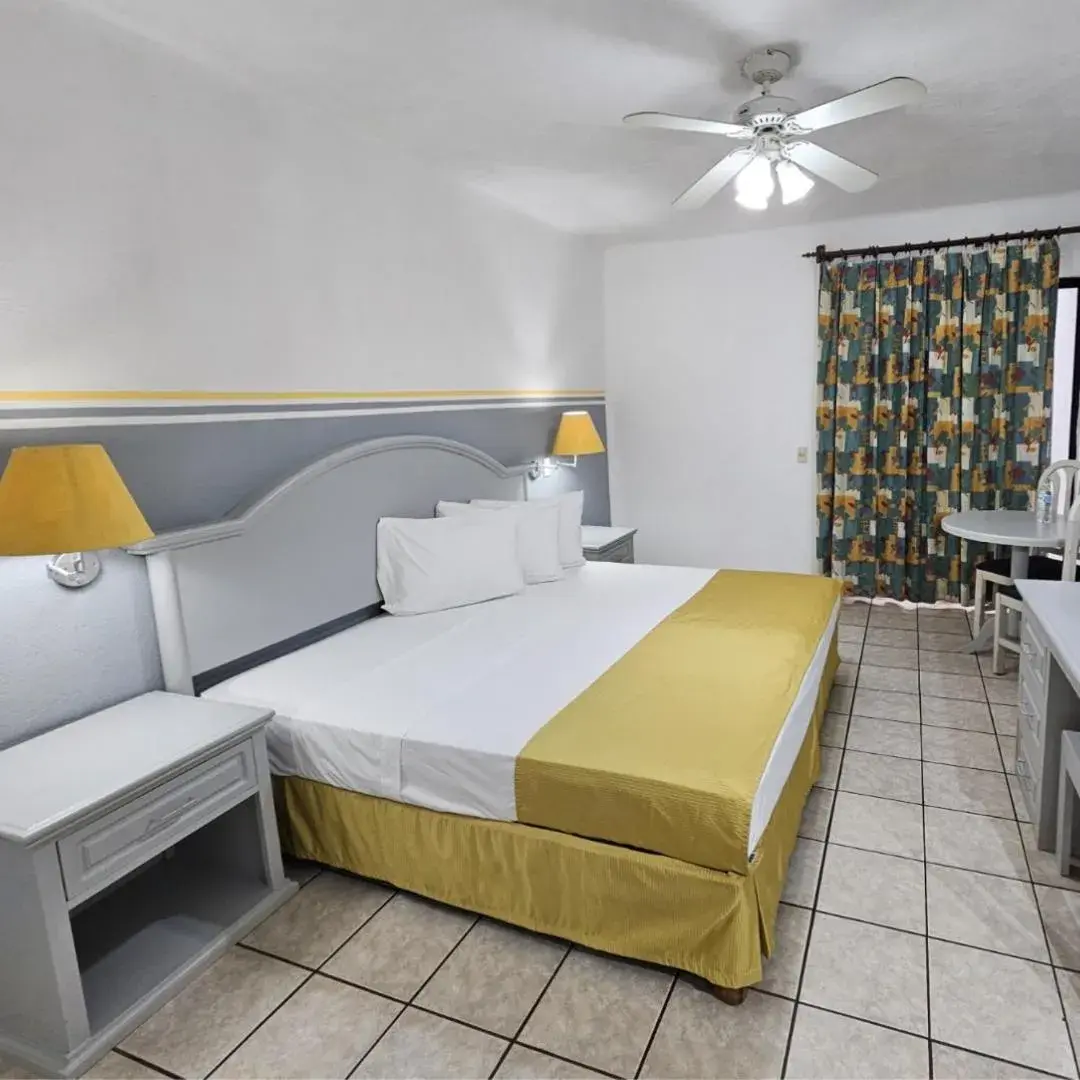 King Room in Hotel Costa Brava King Room in Hotel Costa Brava