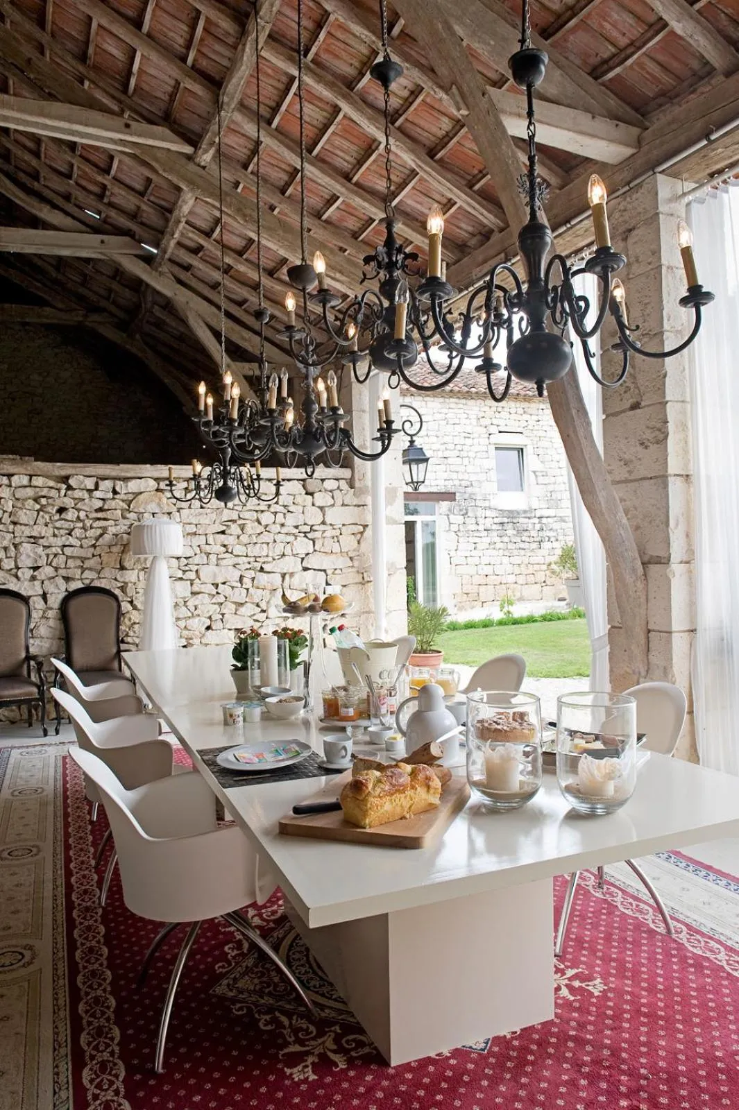 Spring in Domaine de L'Isle Basse