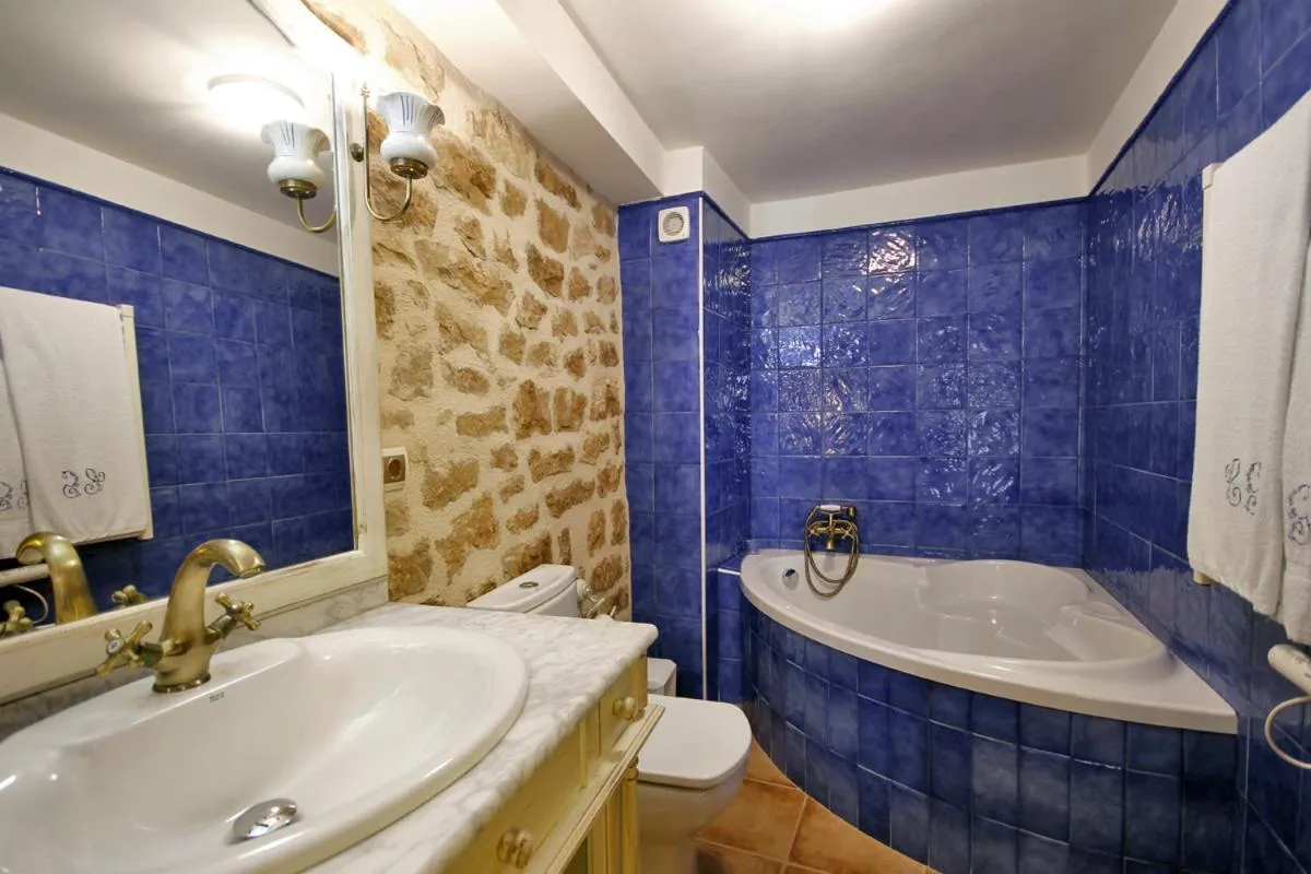 Bathroom in Apartamentos Santa Agueda