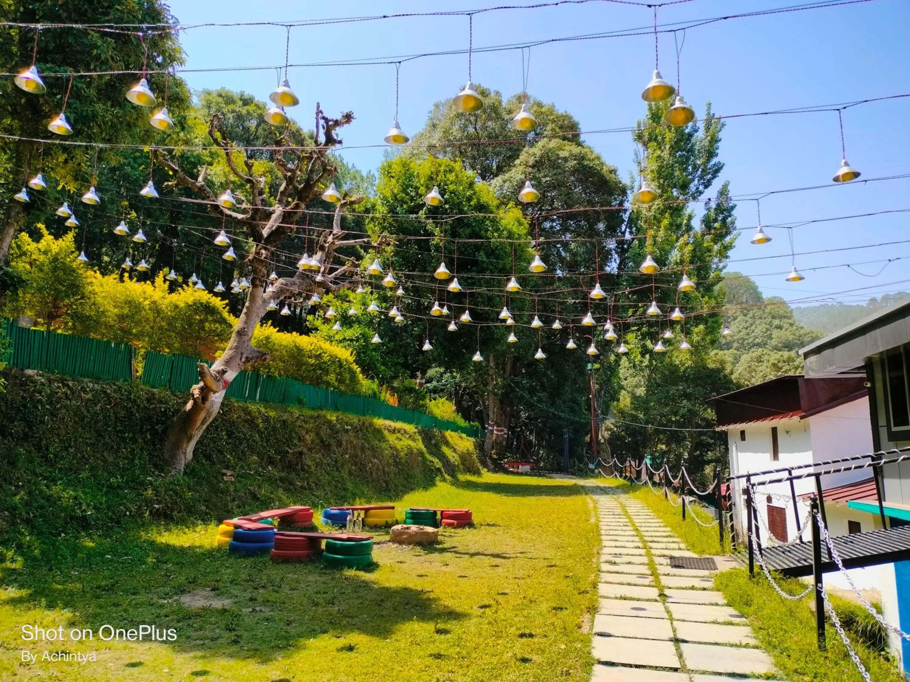 Natural landscape in Windsor Cottages