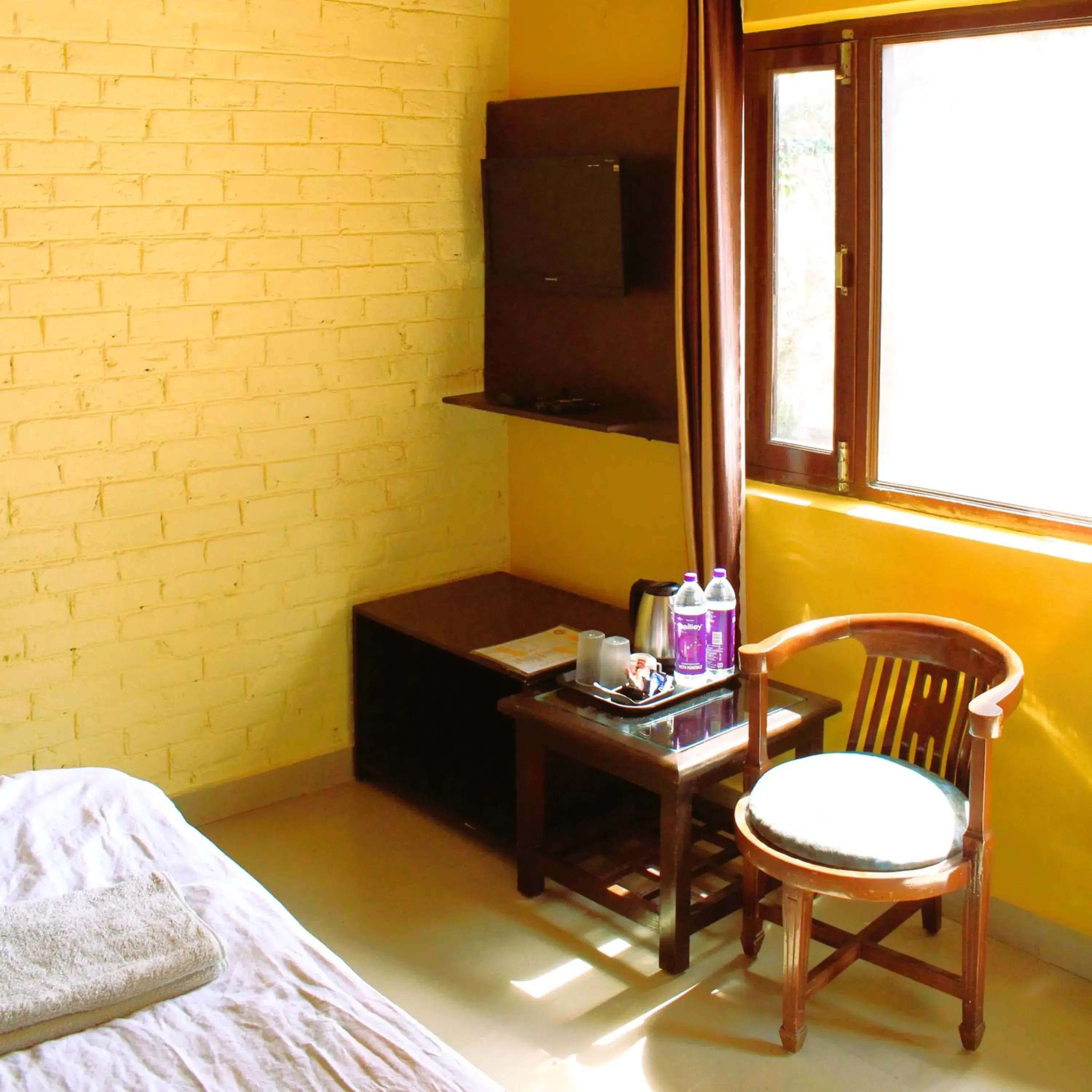 Bedroom, Bed in Windsor Cottages Bedroom, Bed in Windsor Cottages