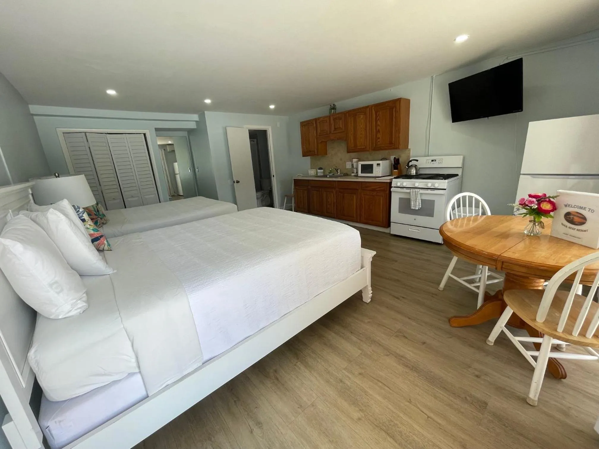 Bed in Rock Reef Resort