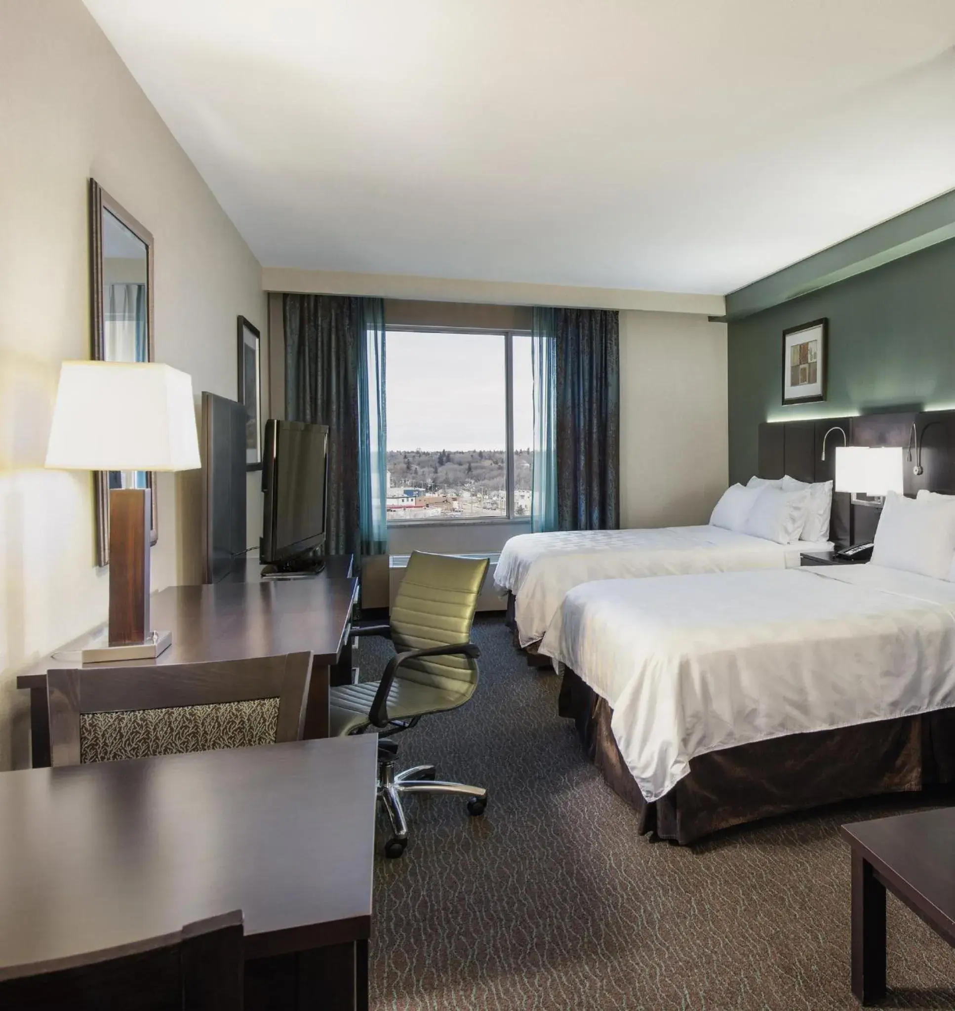 Premium Queen Room with Two Queen Beds in Holiday Inn Saskatoon Downtown by IHG Premium Queen Room with Two Queen Beds in Holiday Inn Saskatoon Downtown by IHG