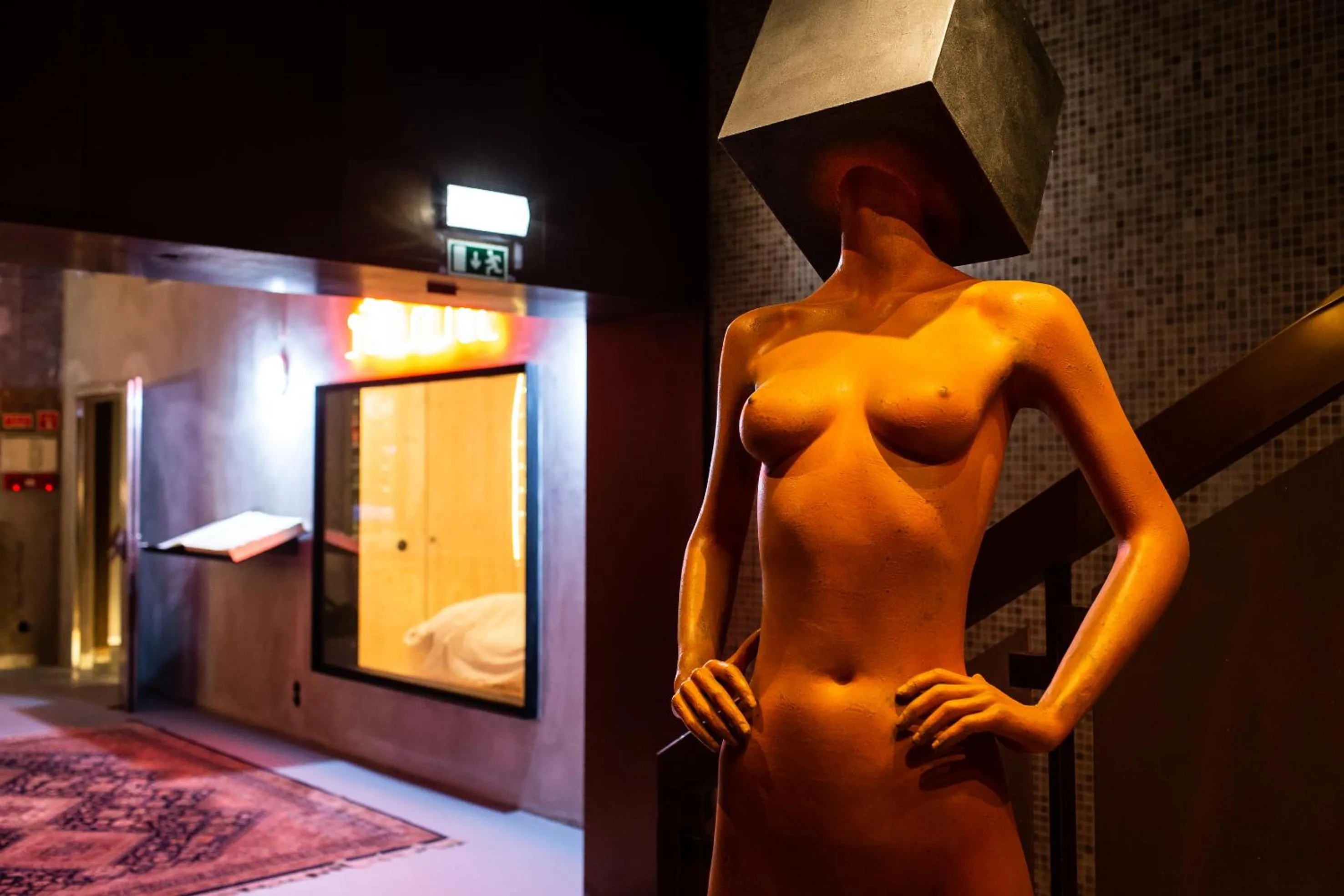 Lobby or reception in Zero Box Lodge Porto