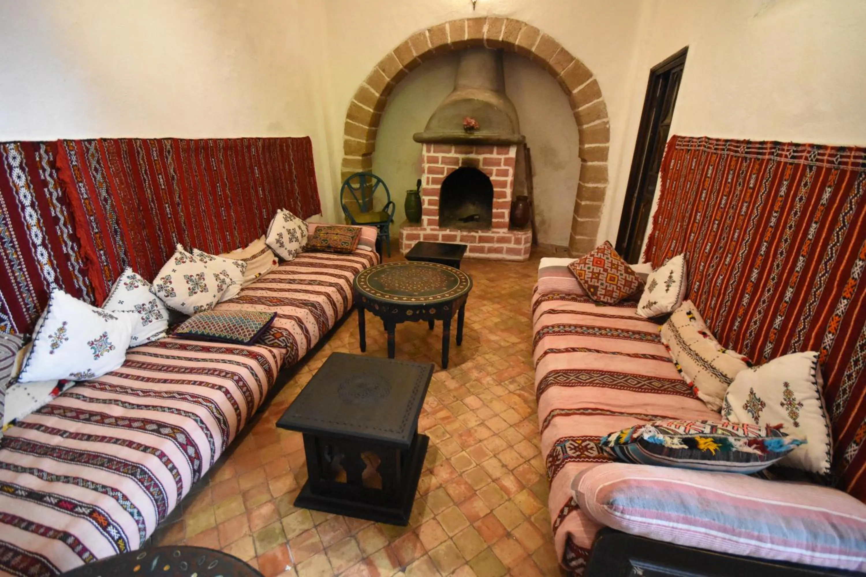 Living room in Hotel Dar El Qdima