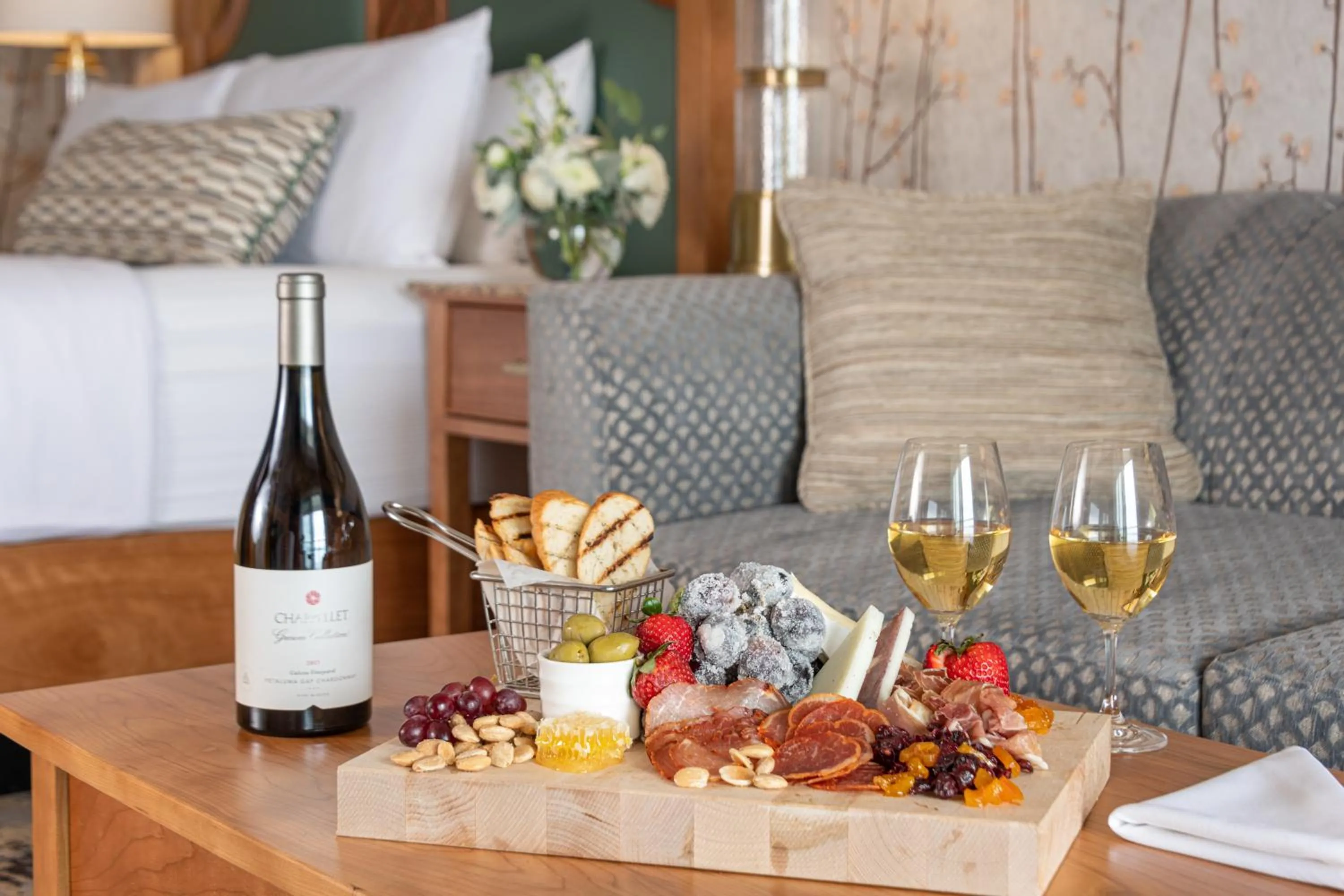 room service in Bar Harbor Inn and Spa