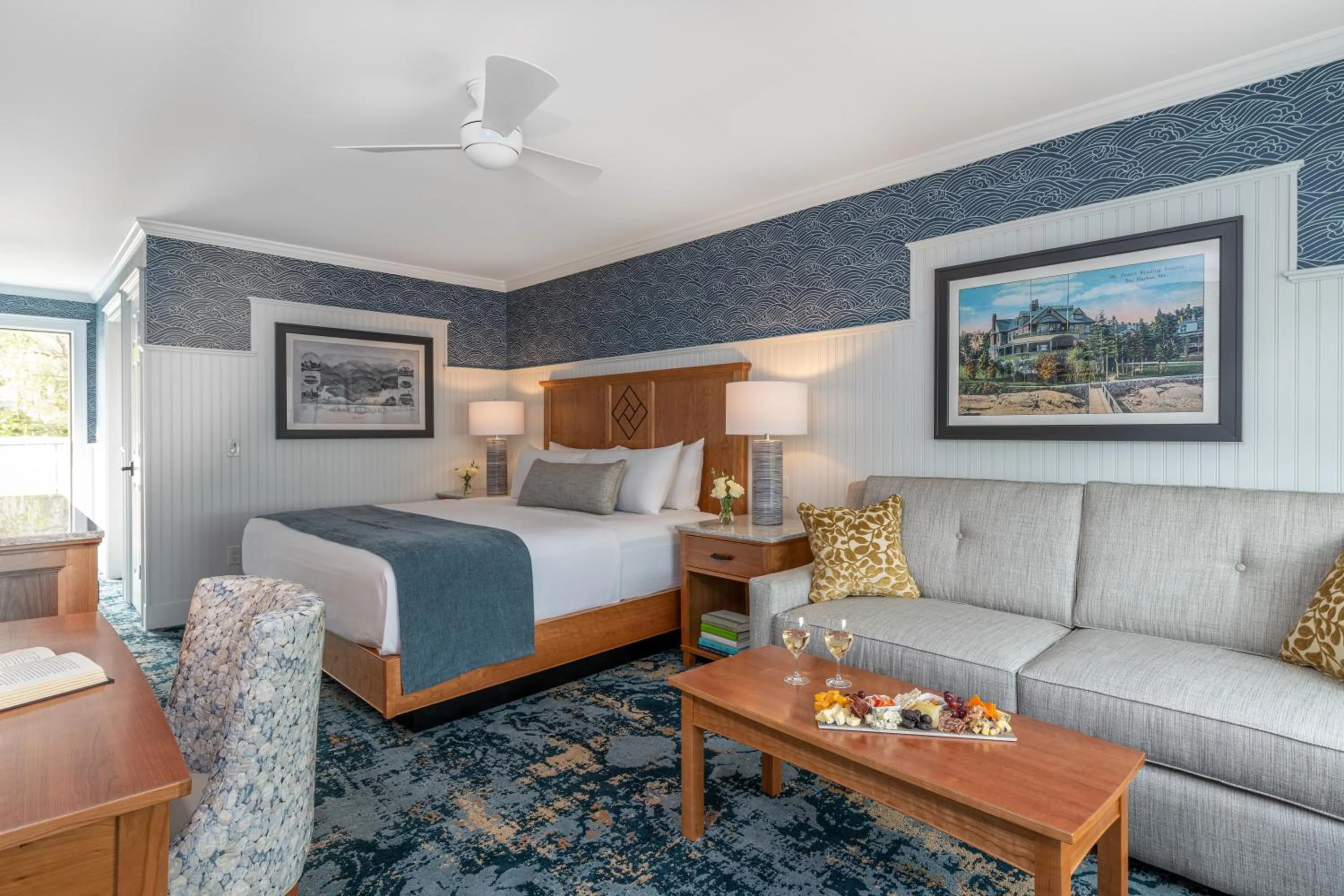 Photo of the whole room, Bed in Bar Harbor Inn and Spa