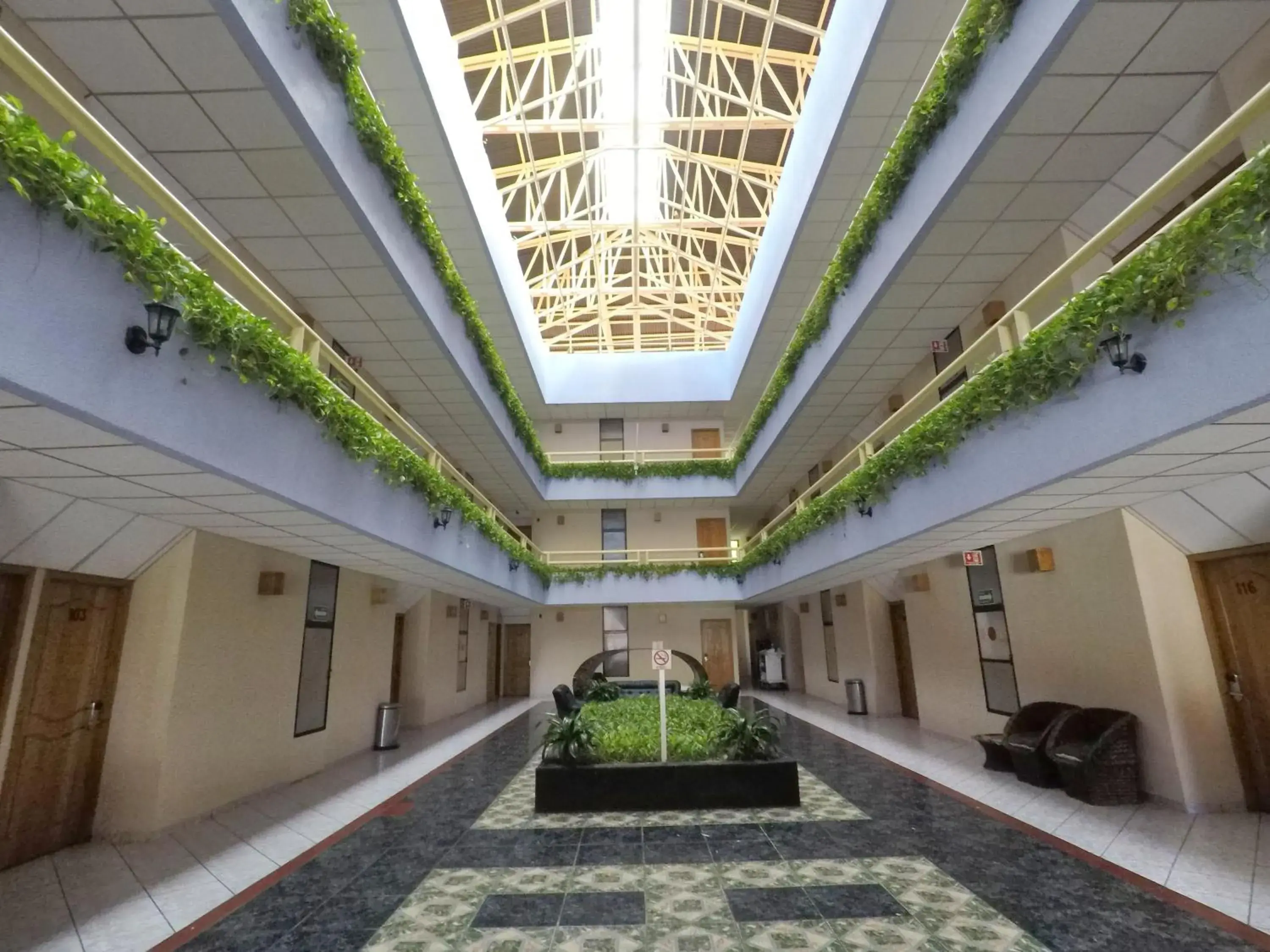 Property building in Surf Olas Altas Property building in Surf Olas Altas