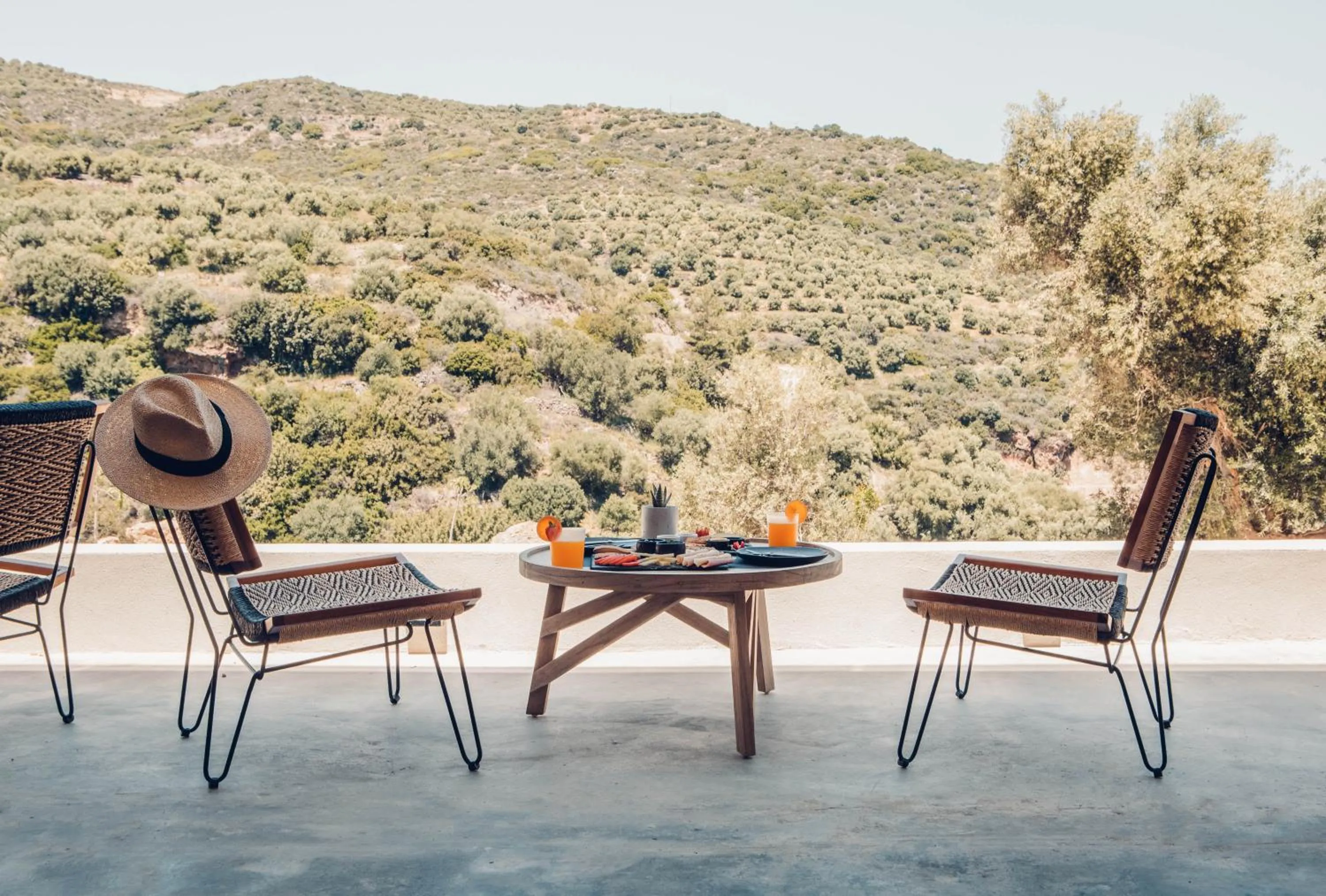 Mountain view in Monastery Estate Retreat