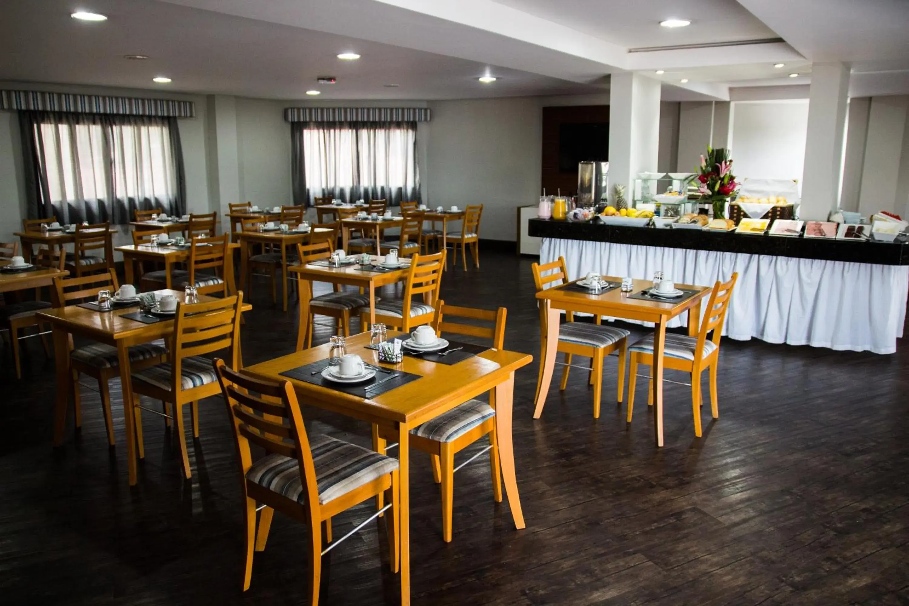 Restaurant/places to eat in Hotel Brisa Rio Restaurant/places to eat in Hotel Brisa Rio