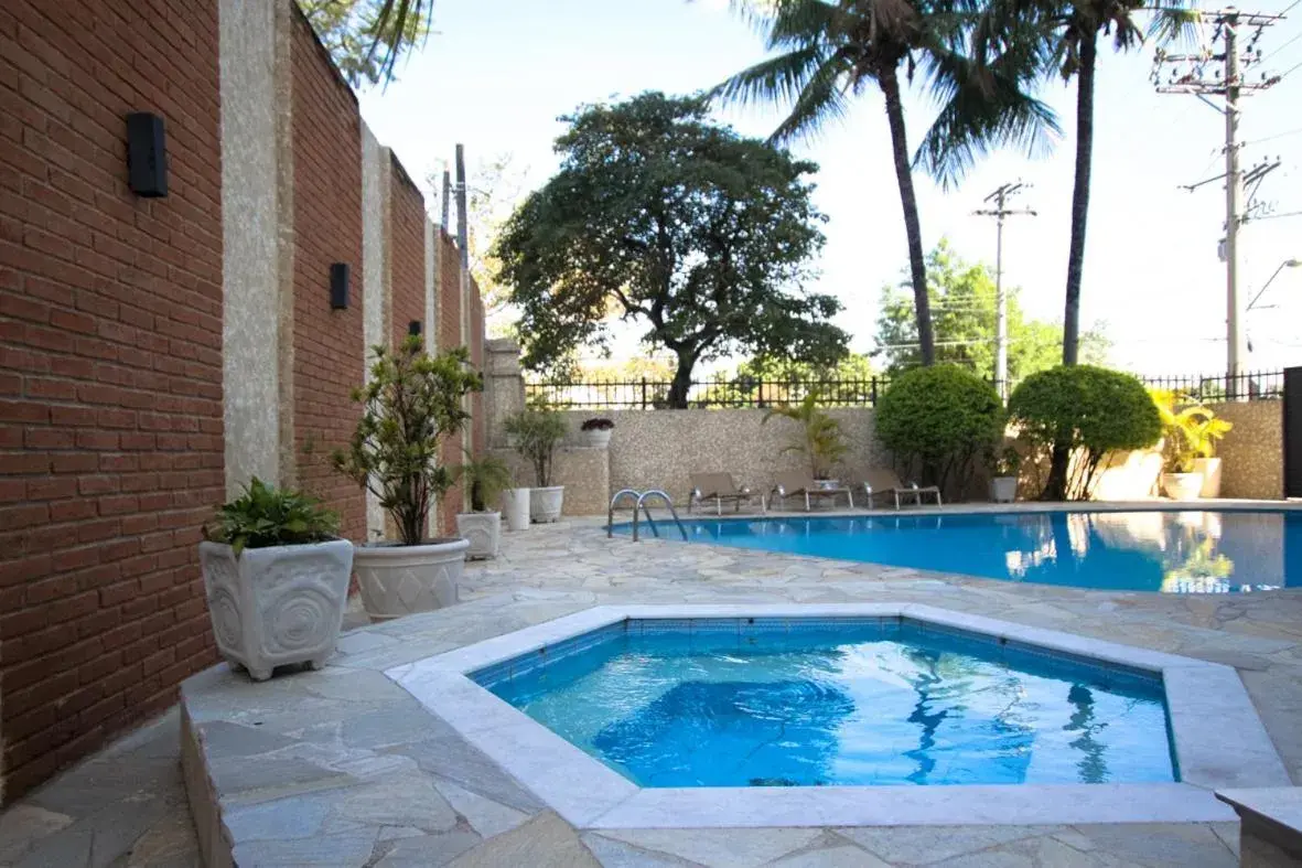 Swimming pool in Hotel Brisa Rio Swimming pool in Hotel Brisa Rio