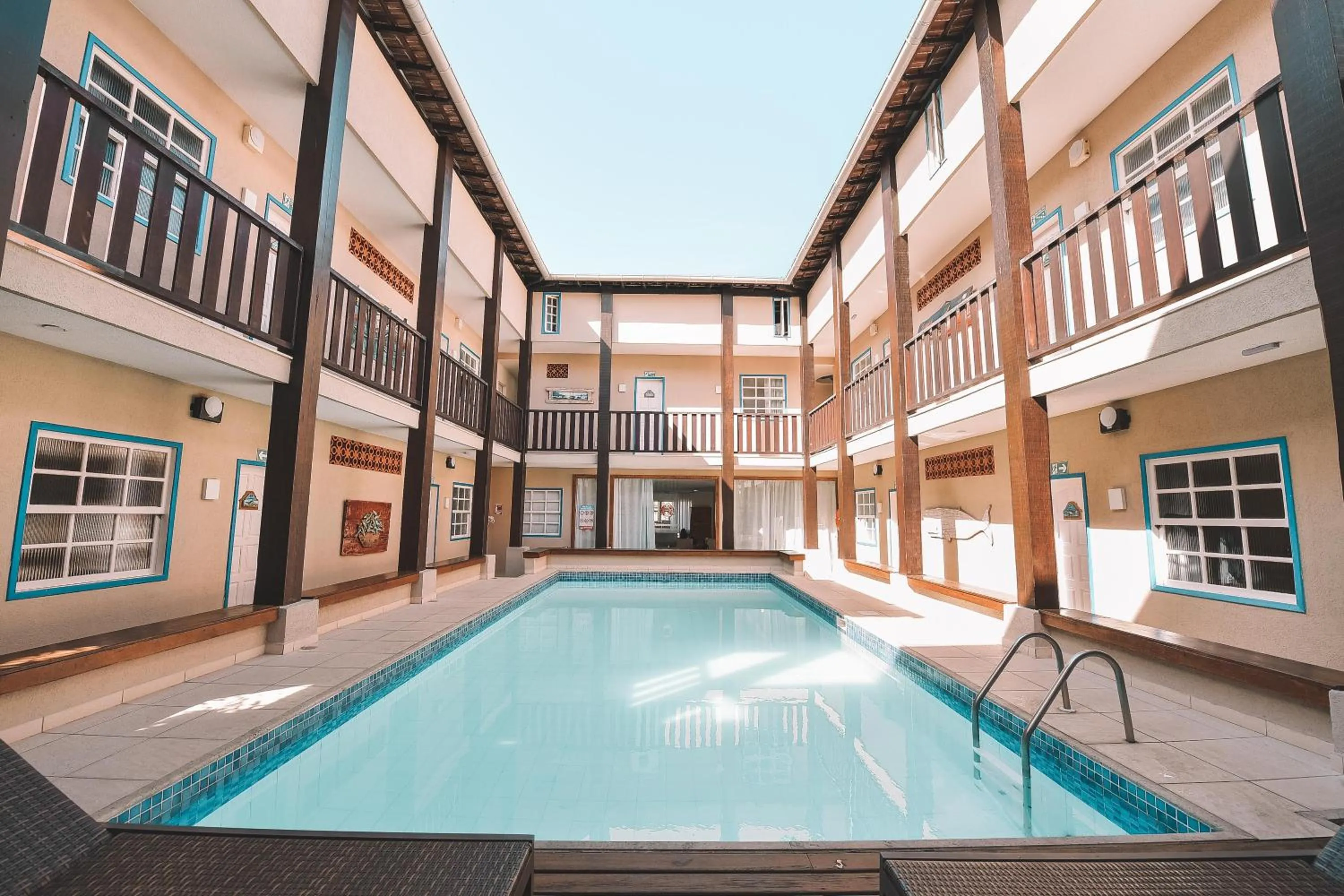 Swimming pool in Pousada da Prainha