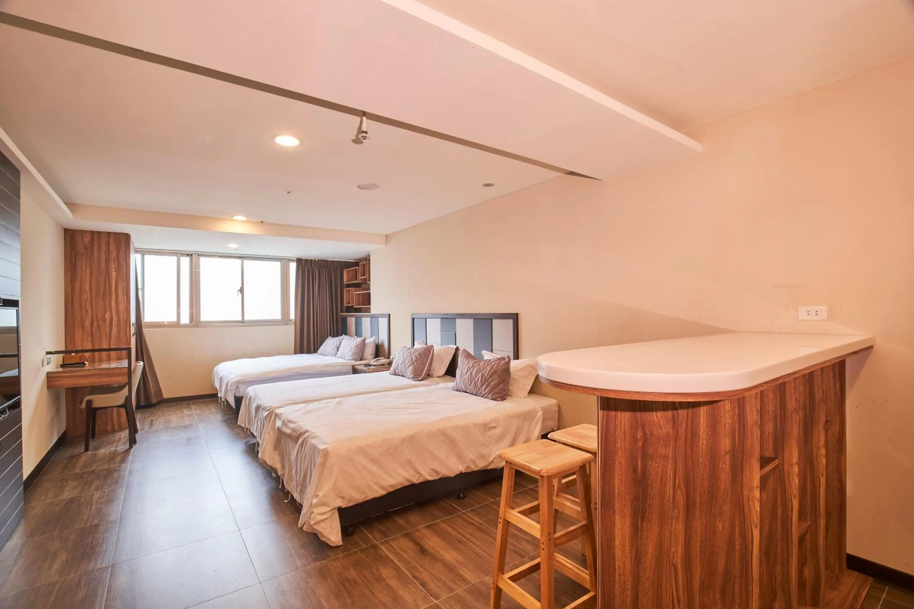 Photo of the whole room, Bed in Greeninn Hotel