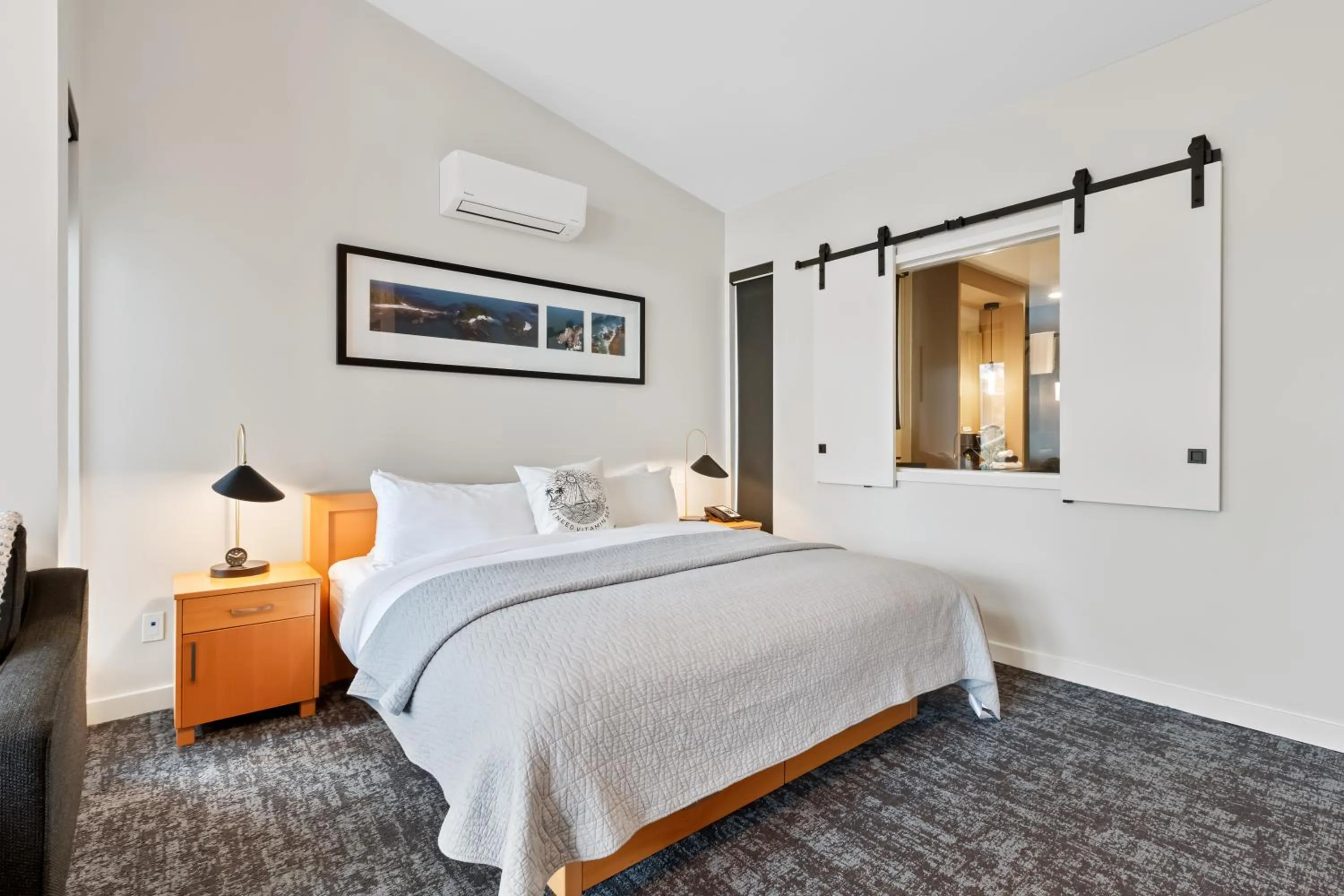 Bed in Black Rock Oceanfront Resort