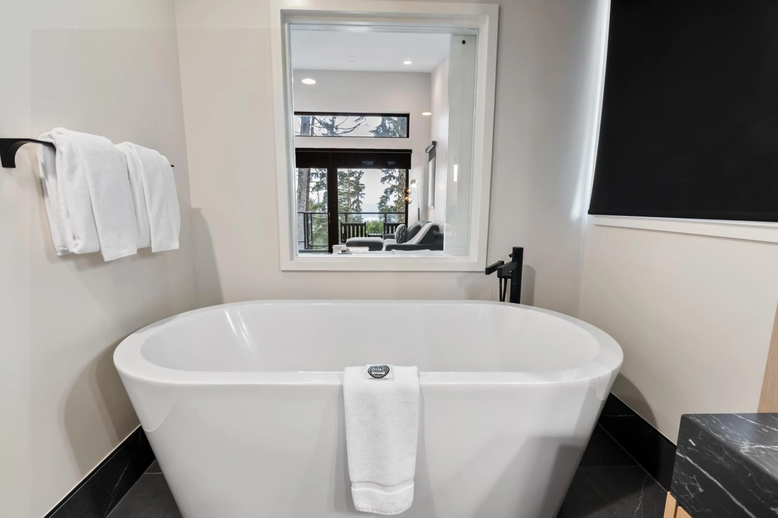 Black Rock Oceanfront Resort