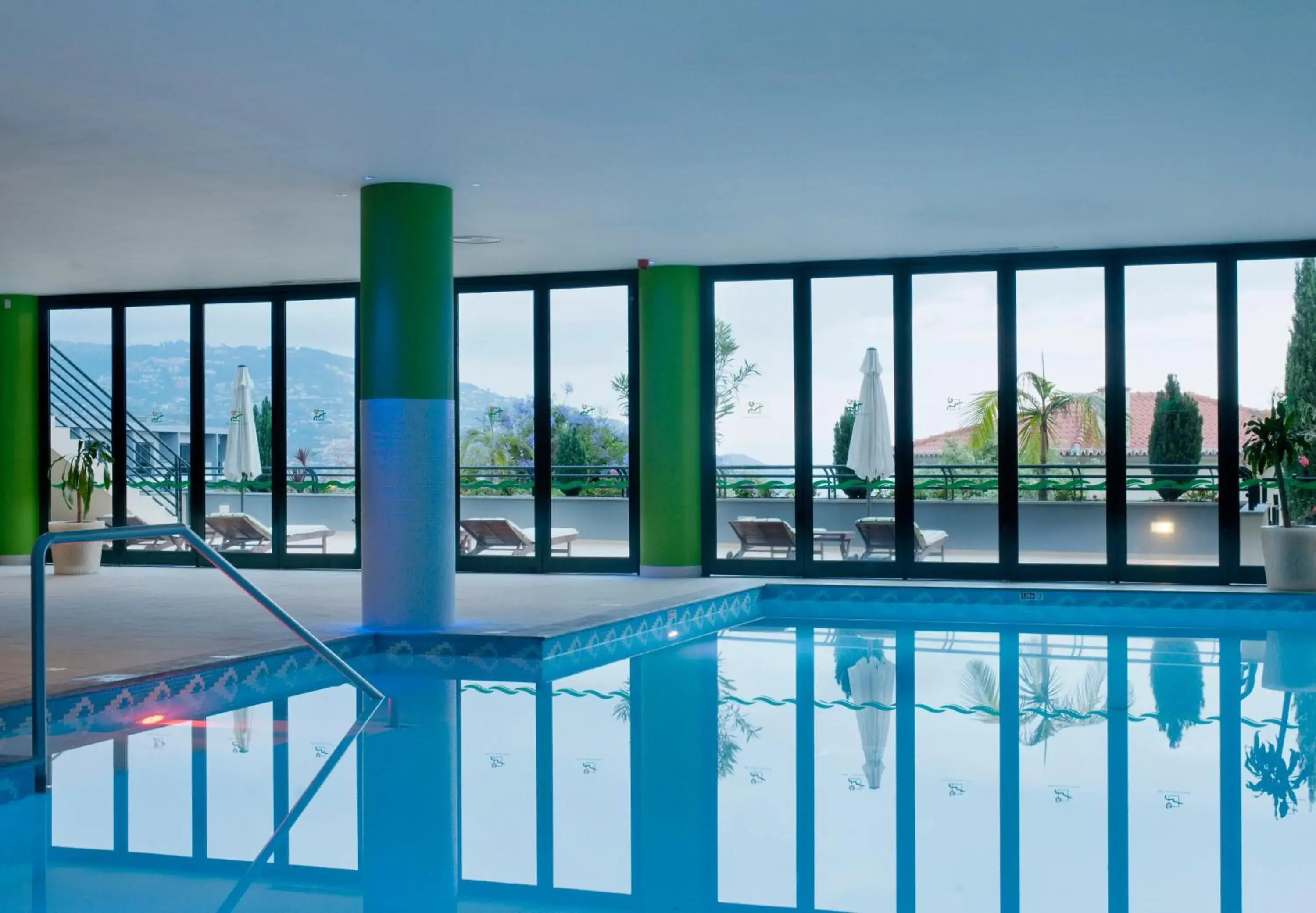 Swimming pool in Madeira Panorâmico Hotel Swimming pool in Madeira Panorâmico Hotel