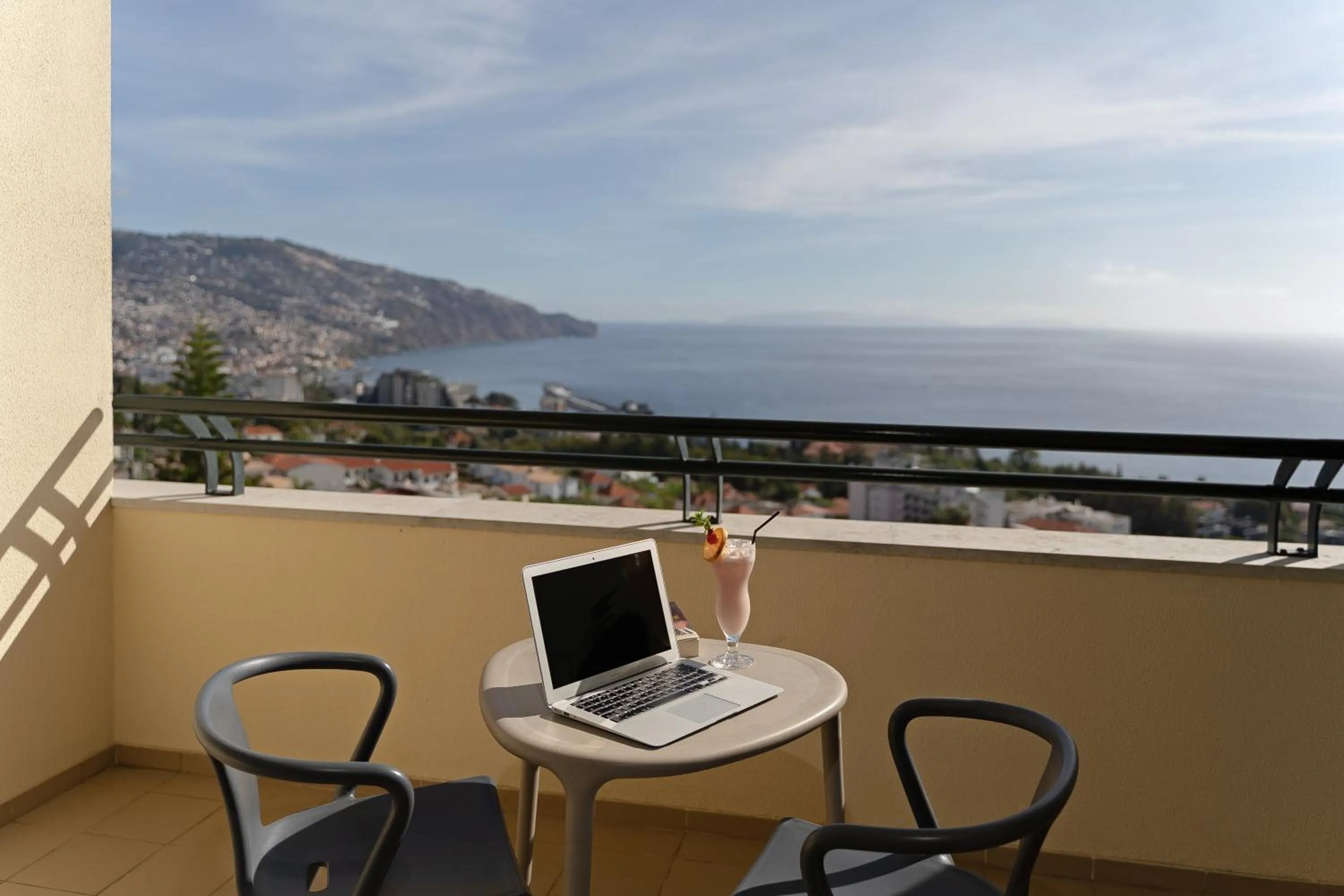Balcony/Terrace in Madeira Panorâmico Hotel