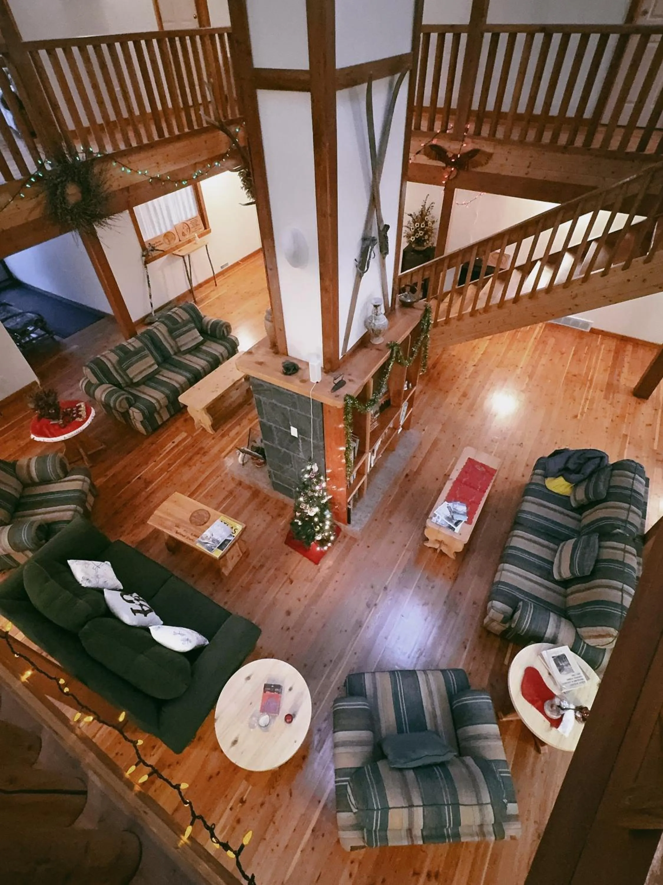 Living room in Alpine Meadows Lodge