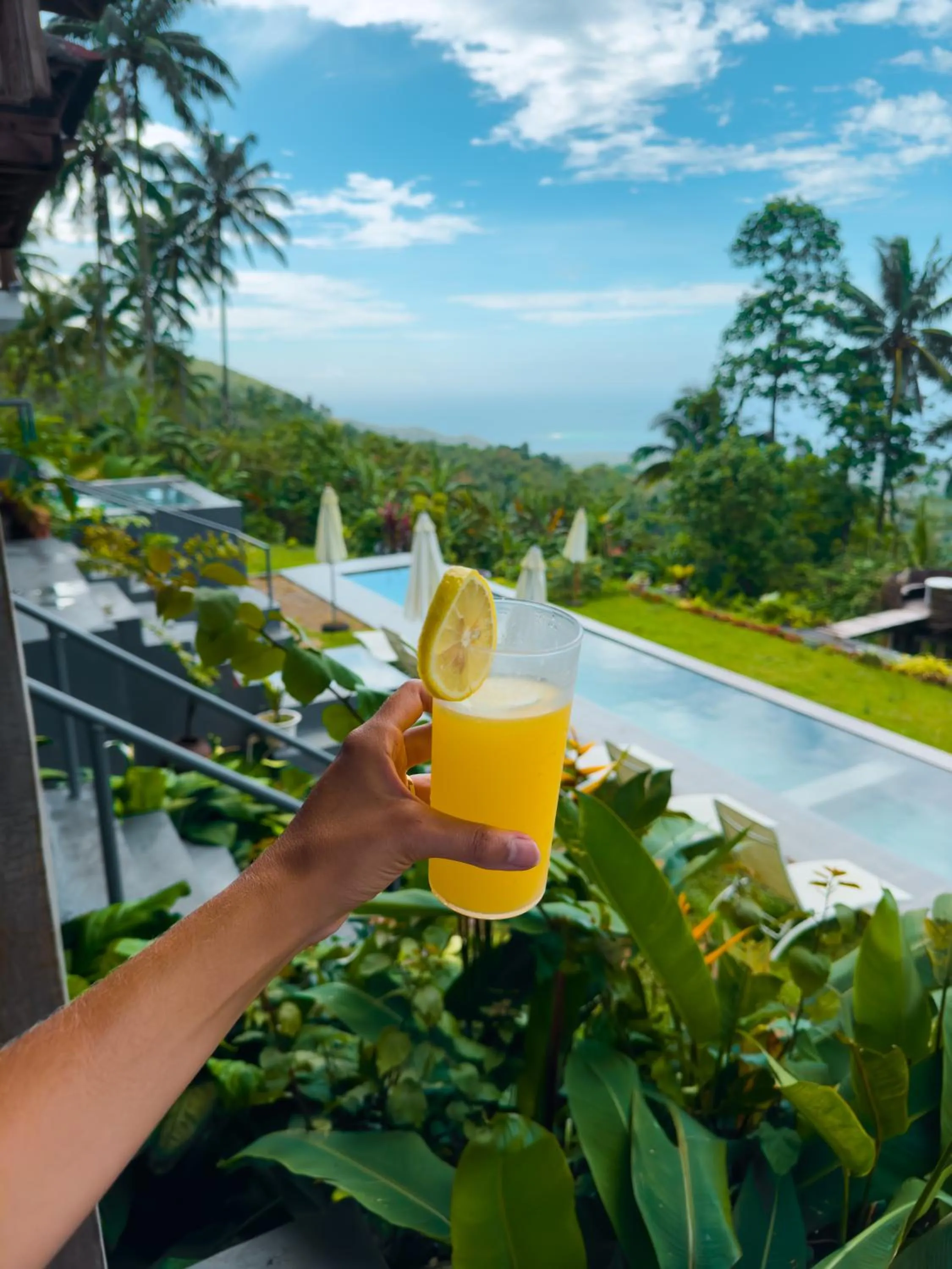 Drinks in Bintana sa Paraiso Binunsaran