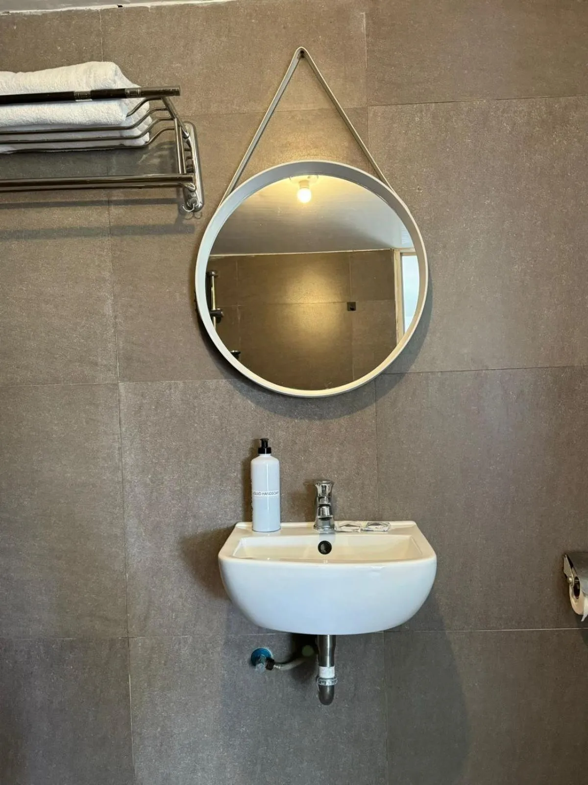 Bathroom in Bintana sa Paraiso Binunsaran