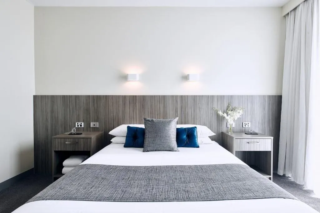 Bed in Club Laverton